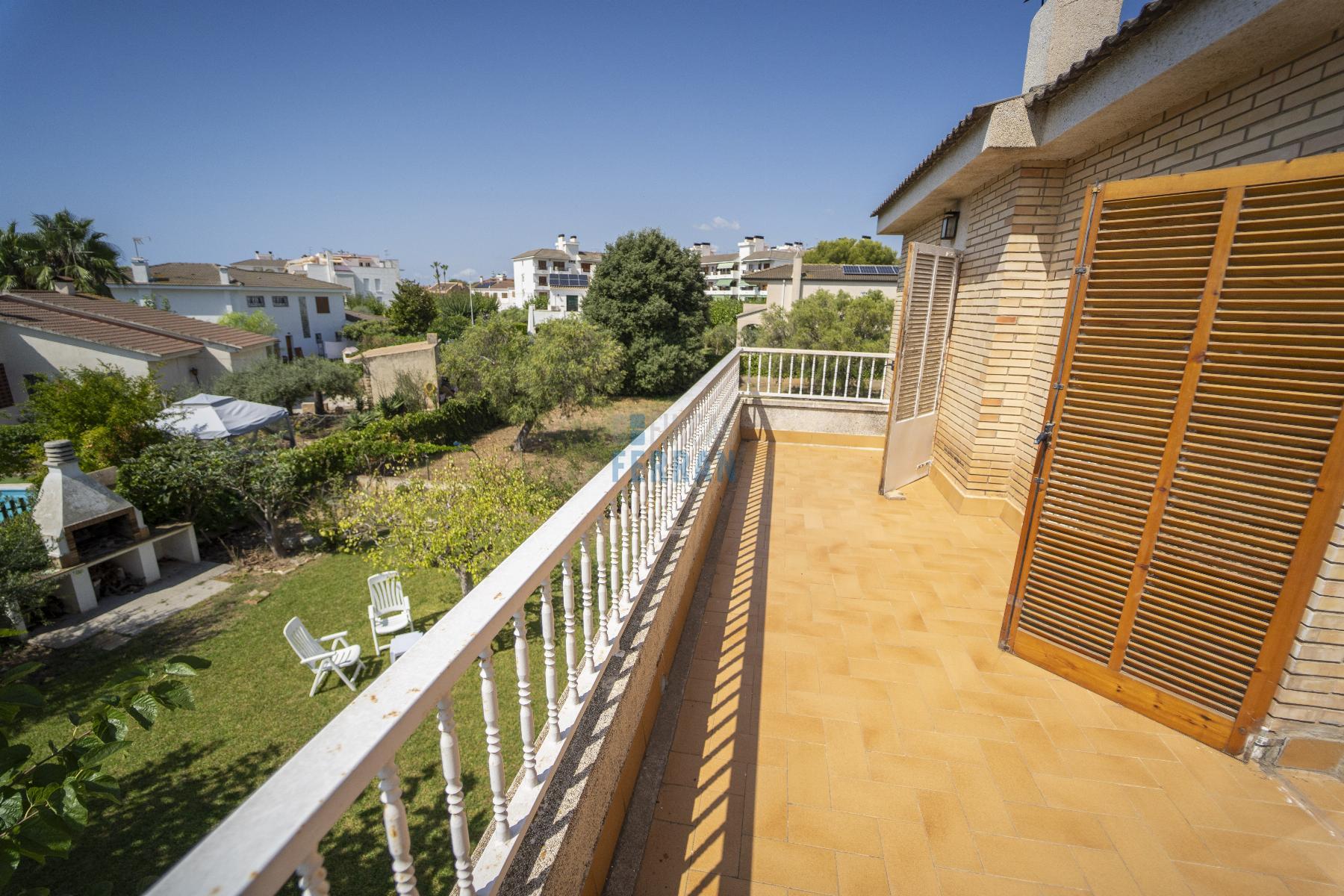 Venda de casa a Coma - Ruga