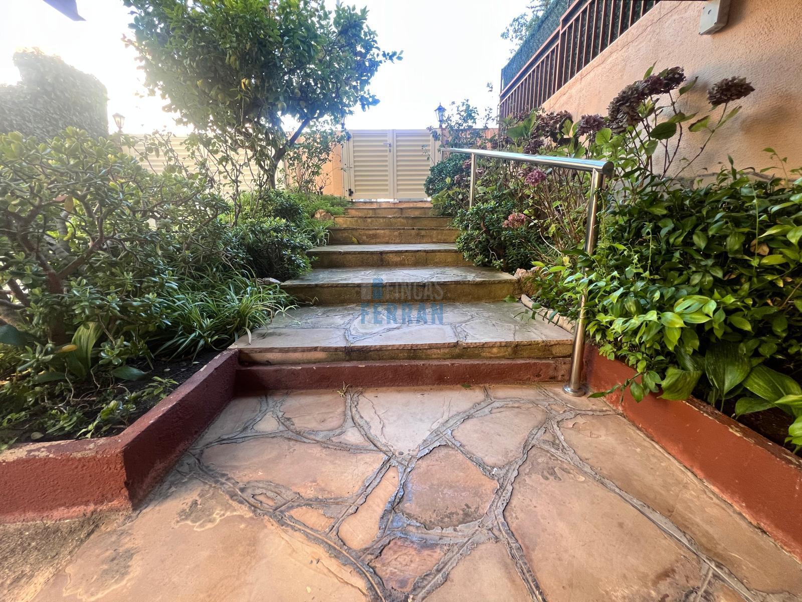 For sale of apartment in Coma - Ruga