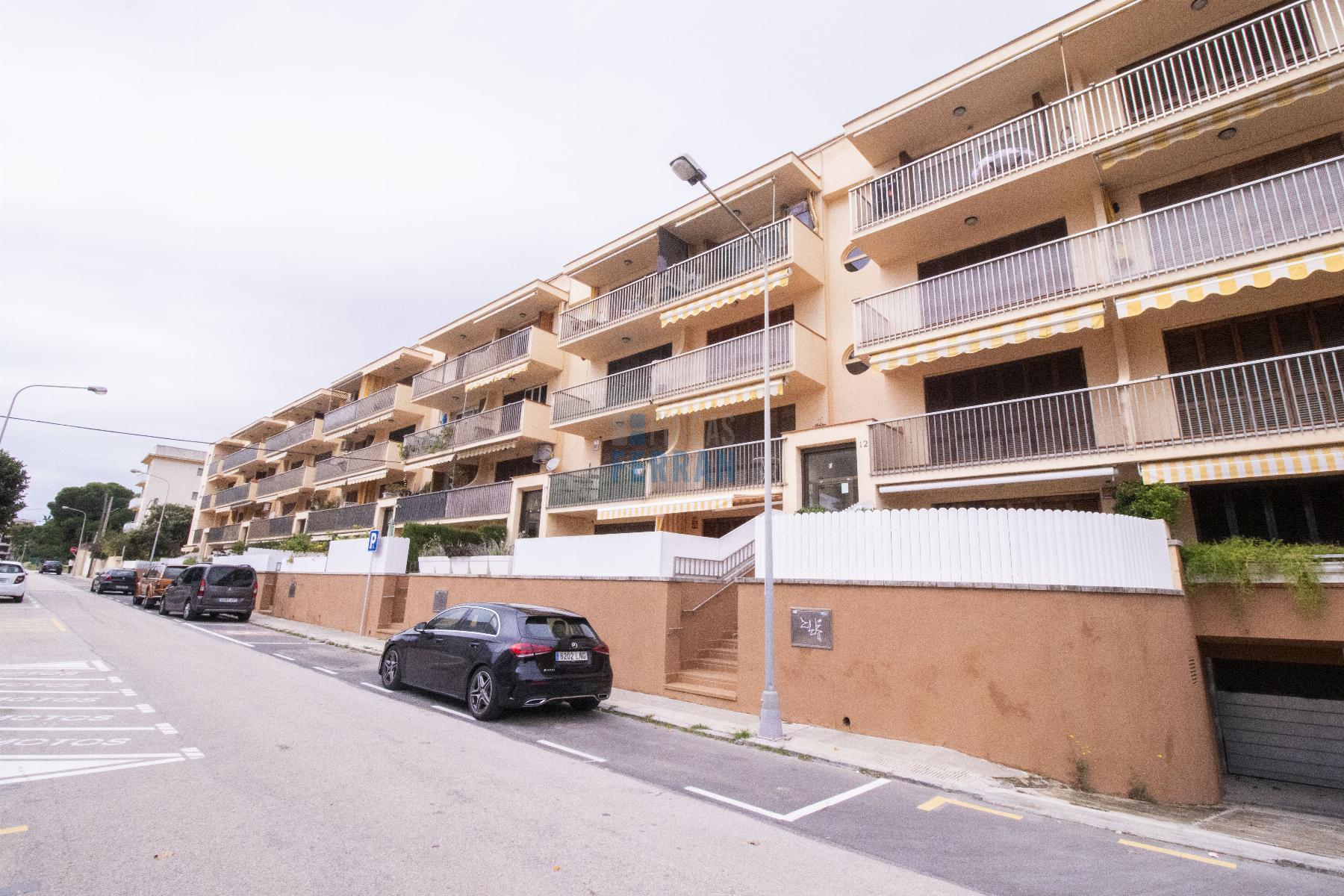 For sale of apartment in Coma - Ruga