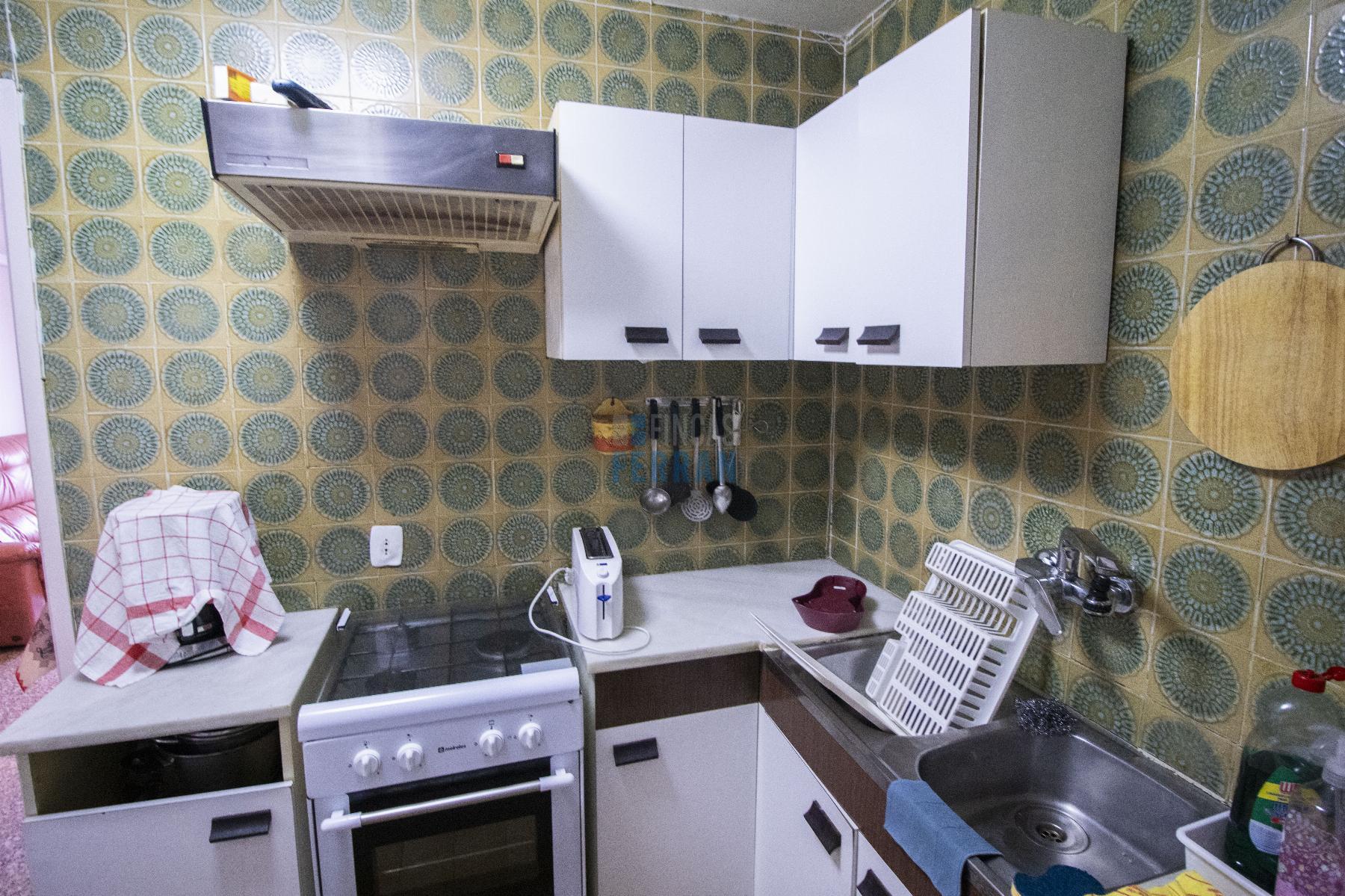 For sale of apartment in Coma - Ruga