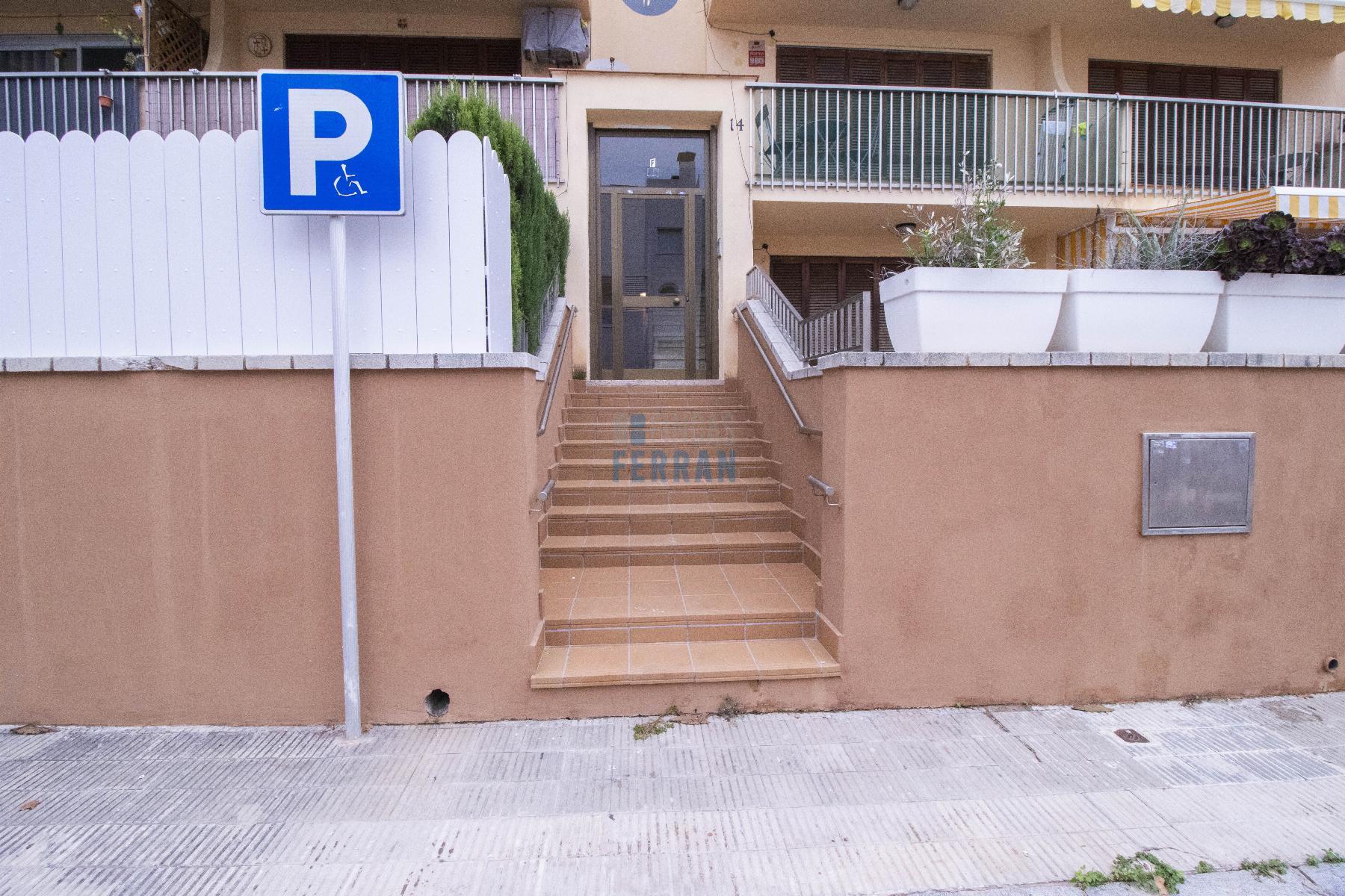 For sale of apartment in Coma - Ruga