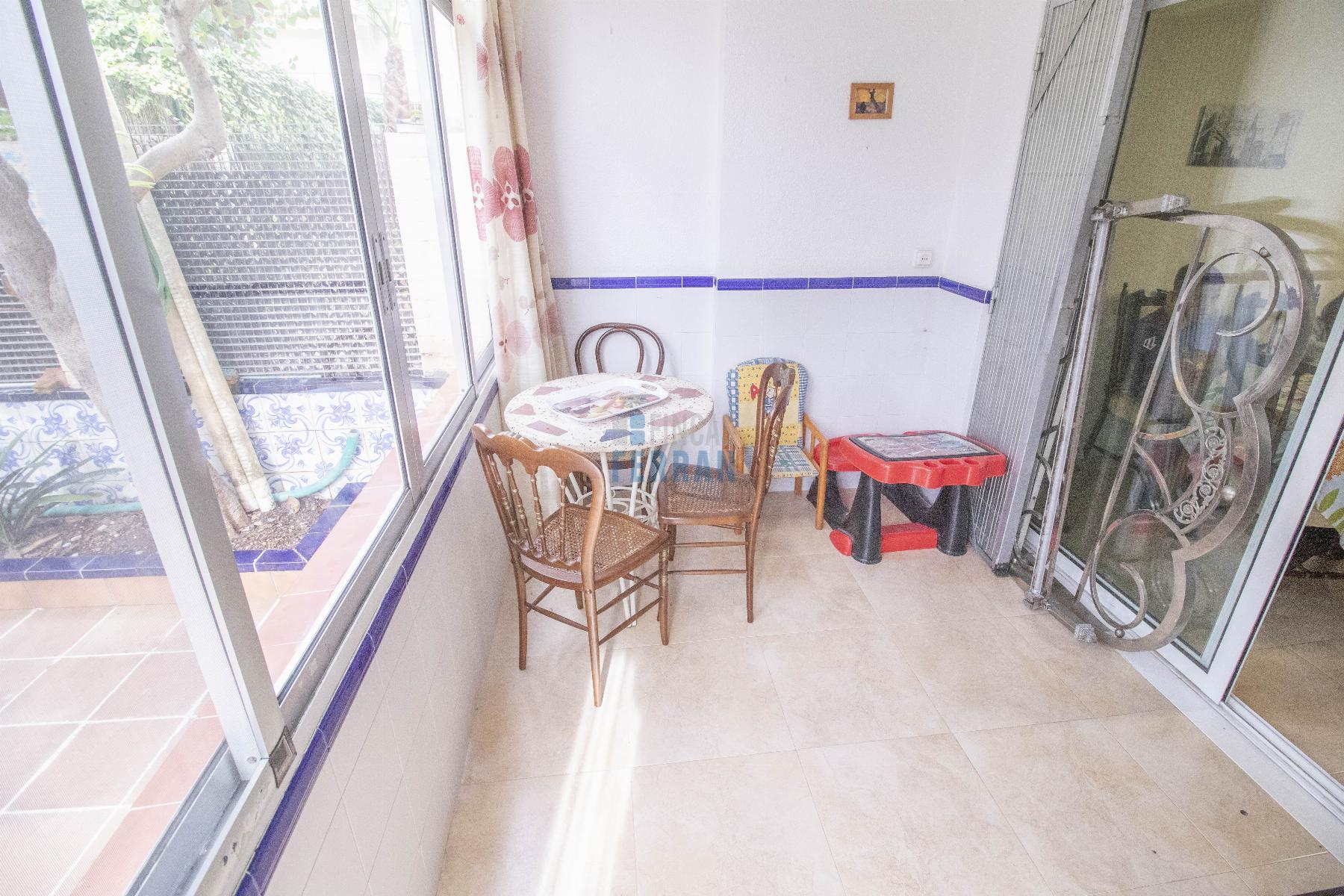 For sale of ground floor in Coma - Ruga
