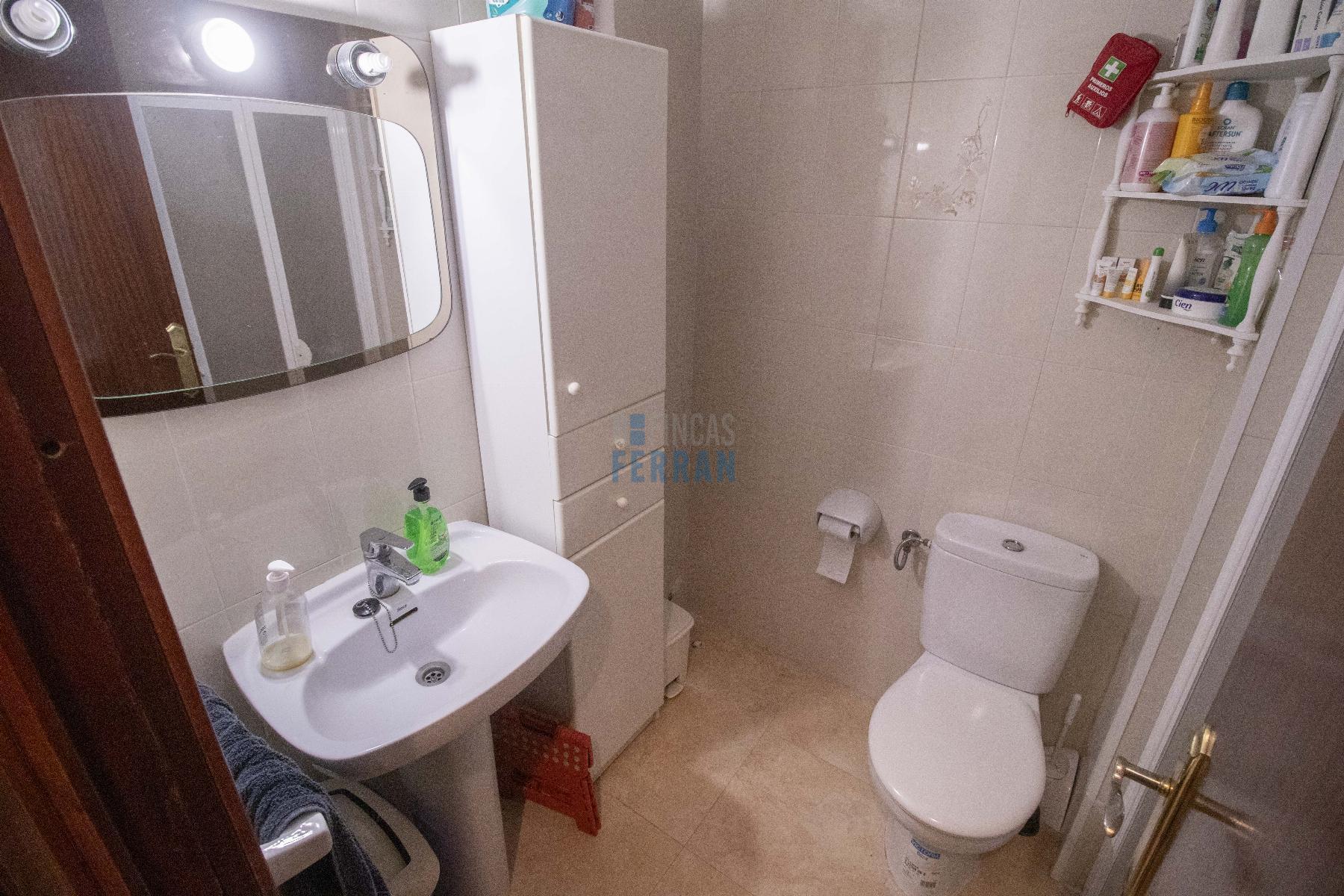 For sale of ground floor in Coma - Ruga