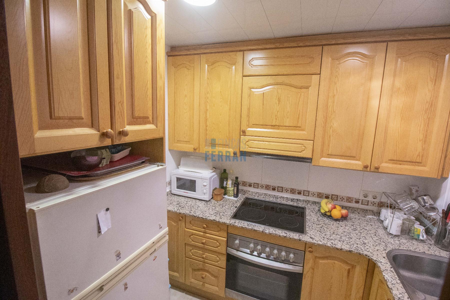 For sale of ground floor in Coma - Ruga