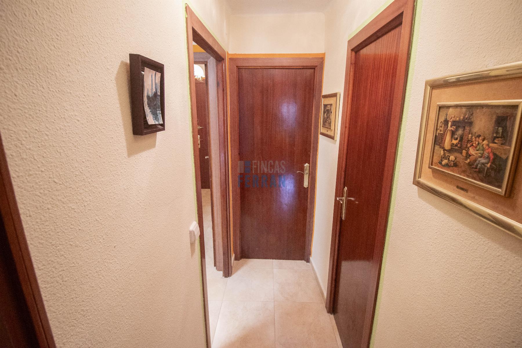 For sale of ground floor in Coma - Ruga