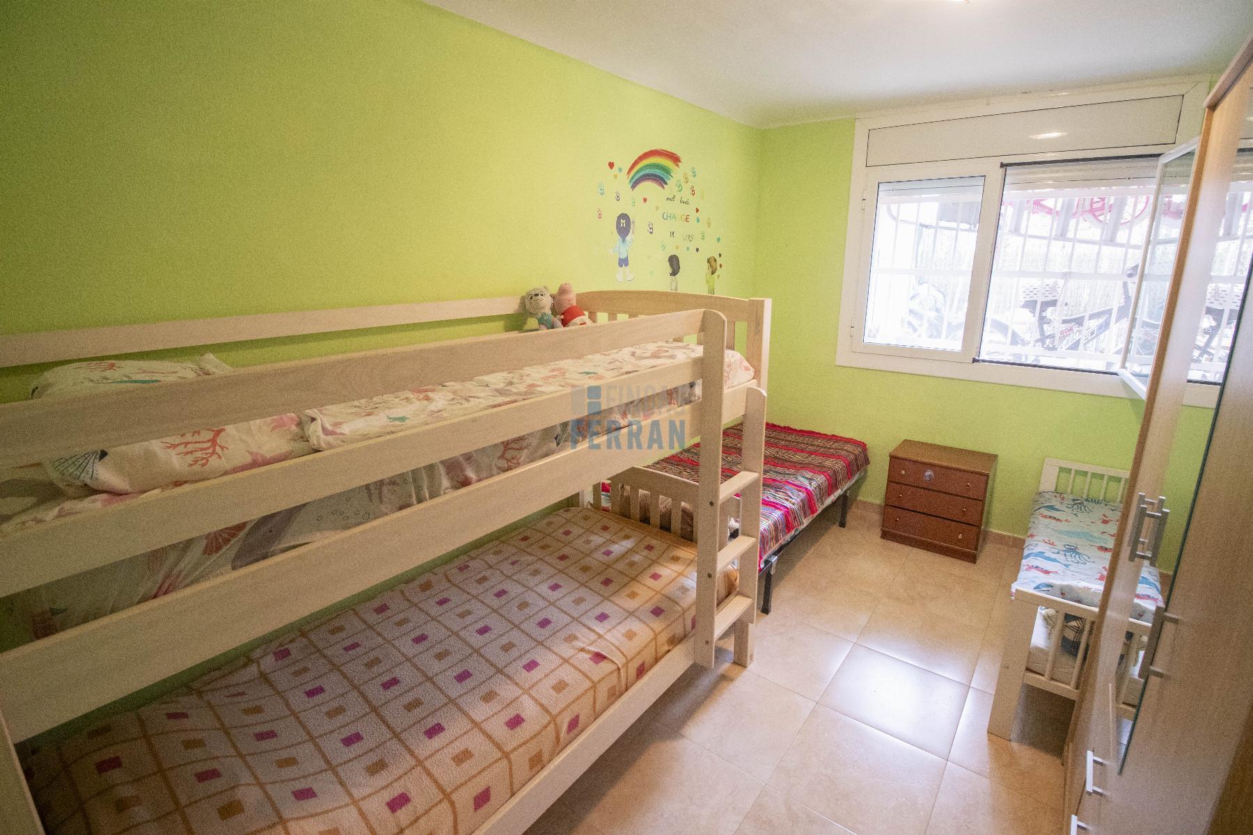For sale of ground floor in Coma - Ruga