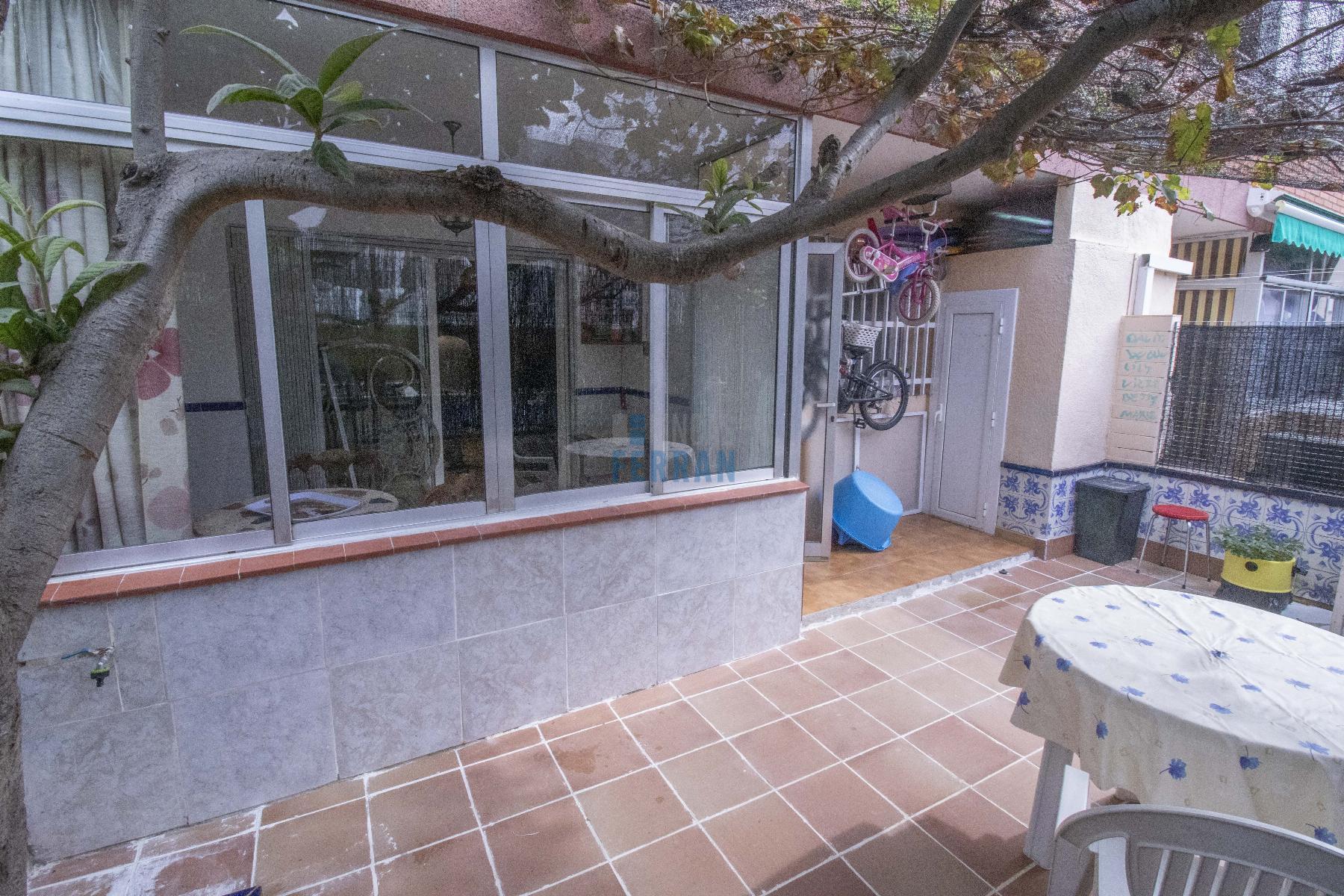 For sale of ground floor in Coma - Ruga