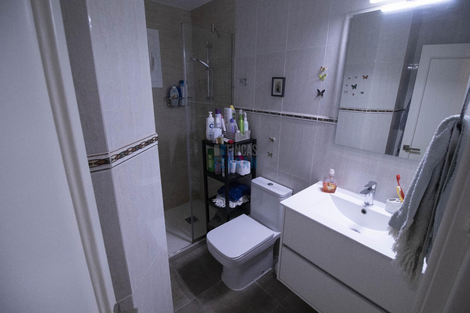 For sale of duplex in Coma - Ruga