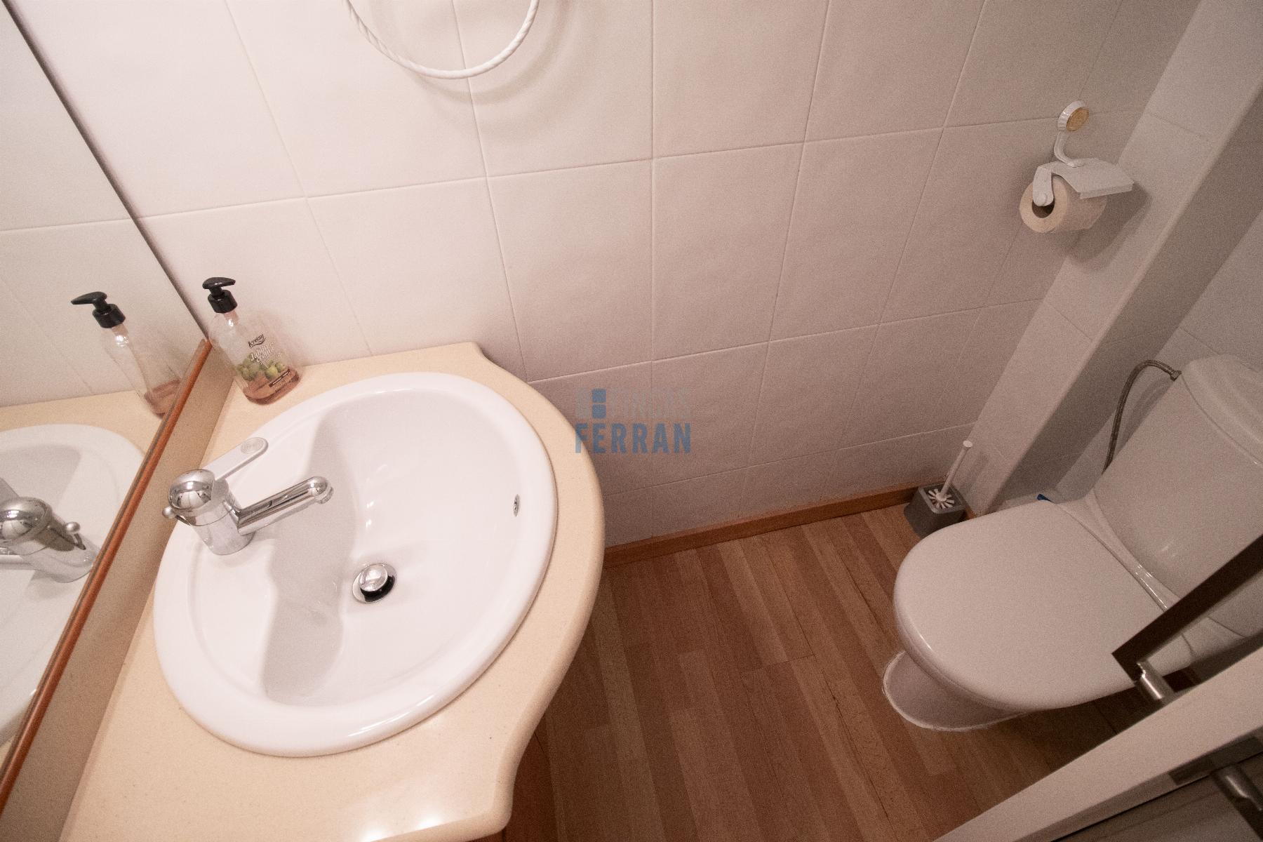 For sale of duplex in Coma - Ruga