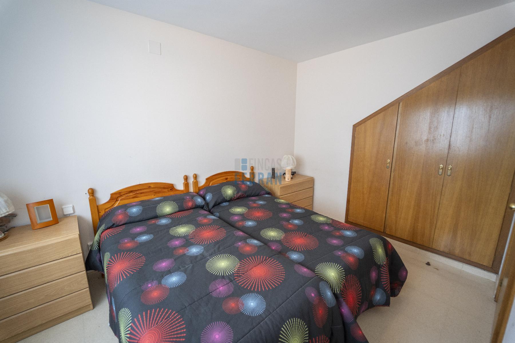 For sale of house in Coma - Ruga