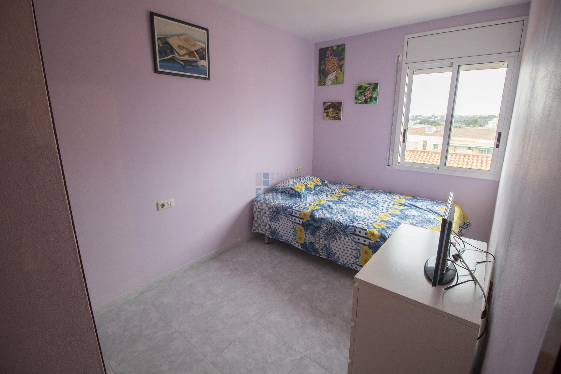 For sale of apartment in Coma - Ruga