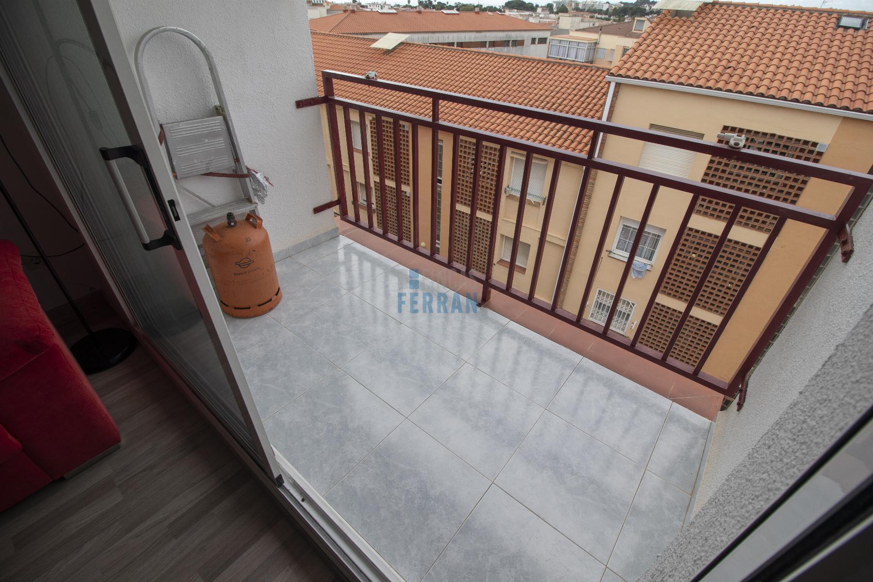 For sale of apartment in Coma - Ruga