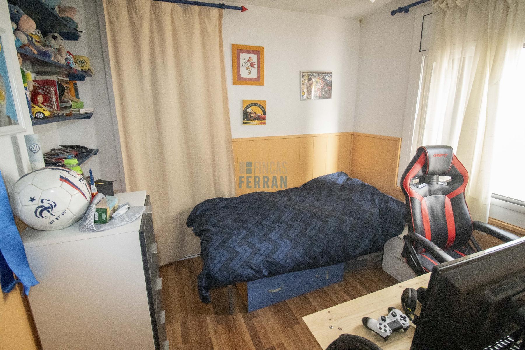 For sale of house in Coma - Ruga