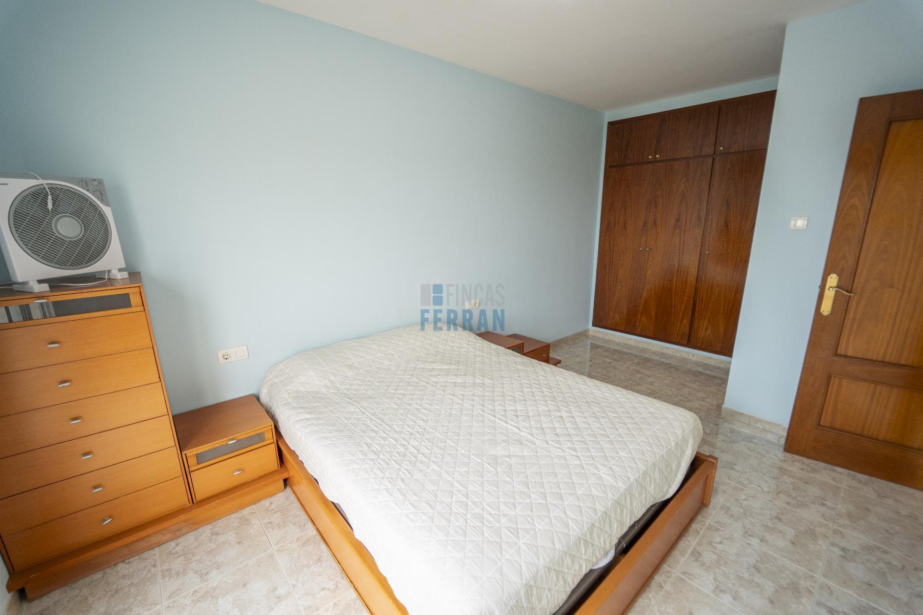 For sale of house in Coma - Ruga