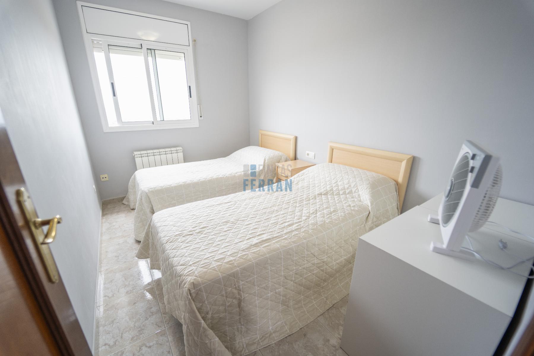 For sale of house in Coma - Ruga