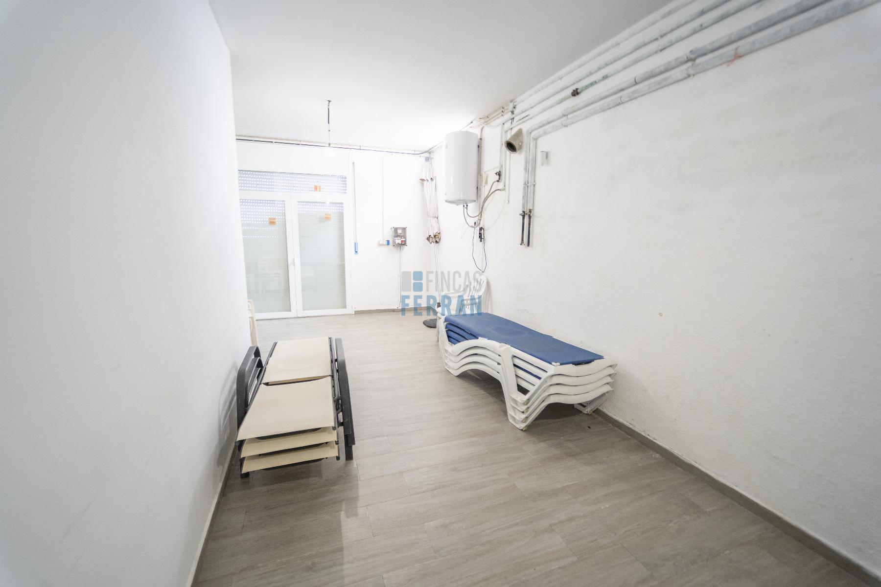 For sale of house in Coma - Ruga