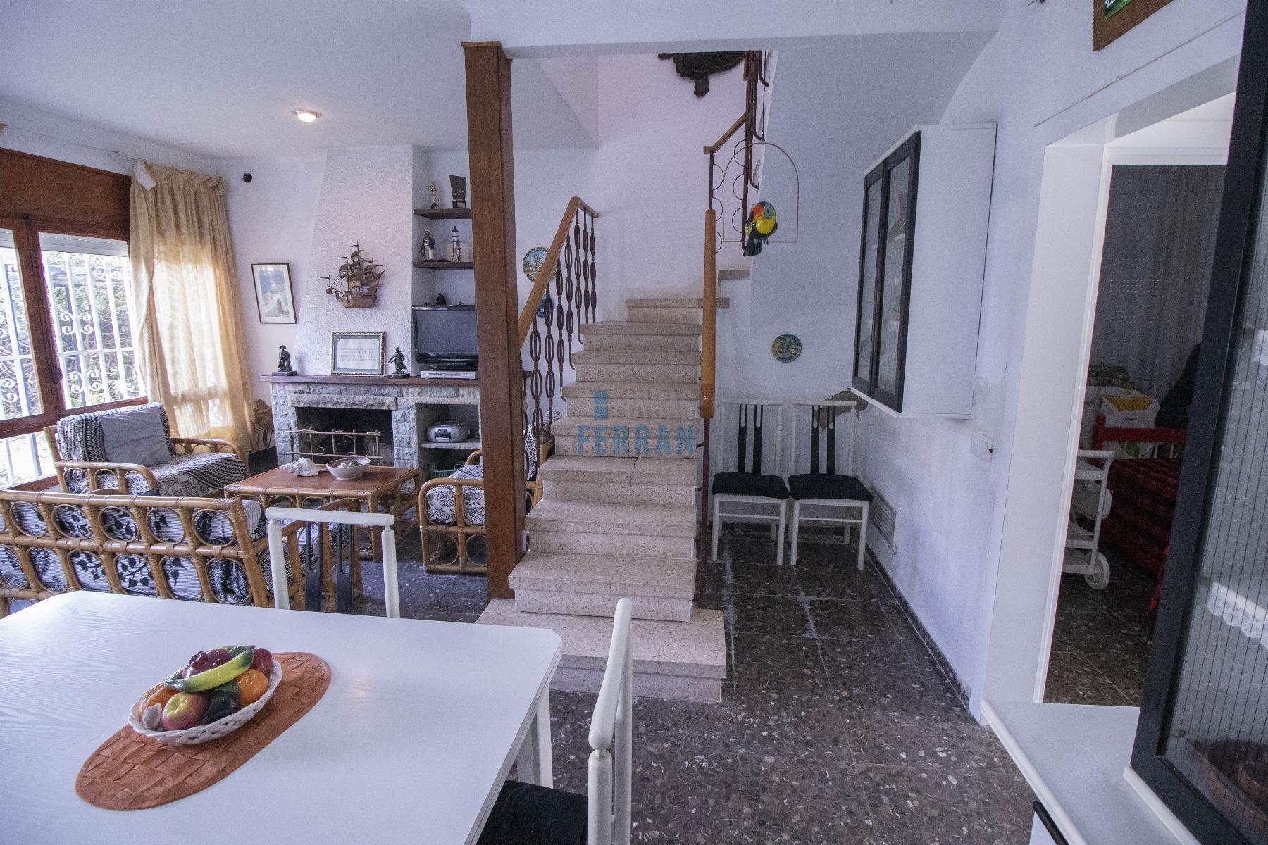 Venta de casa en Coma - Ruga