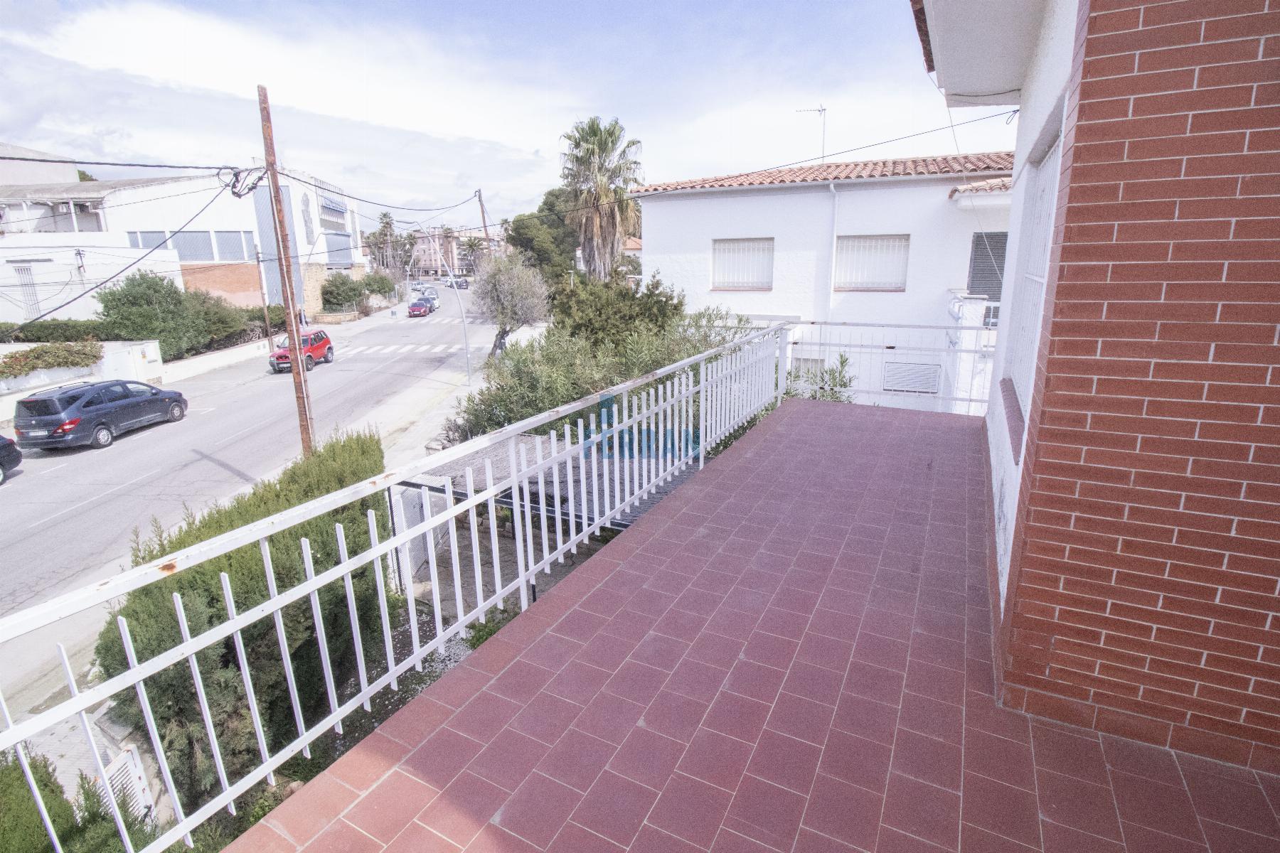 Venta de casa en Coma - Ruga