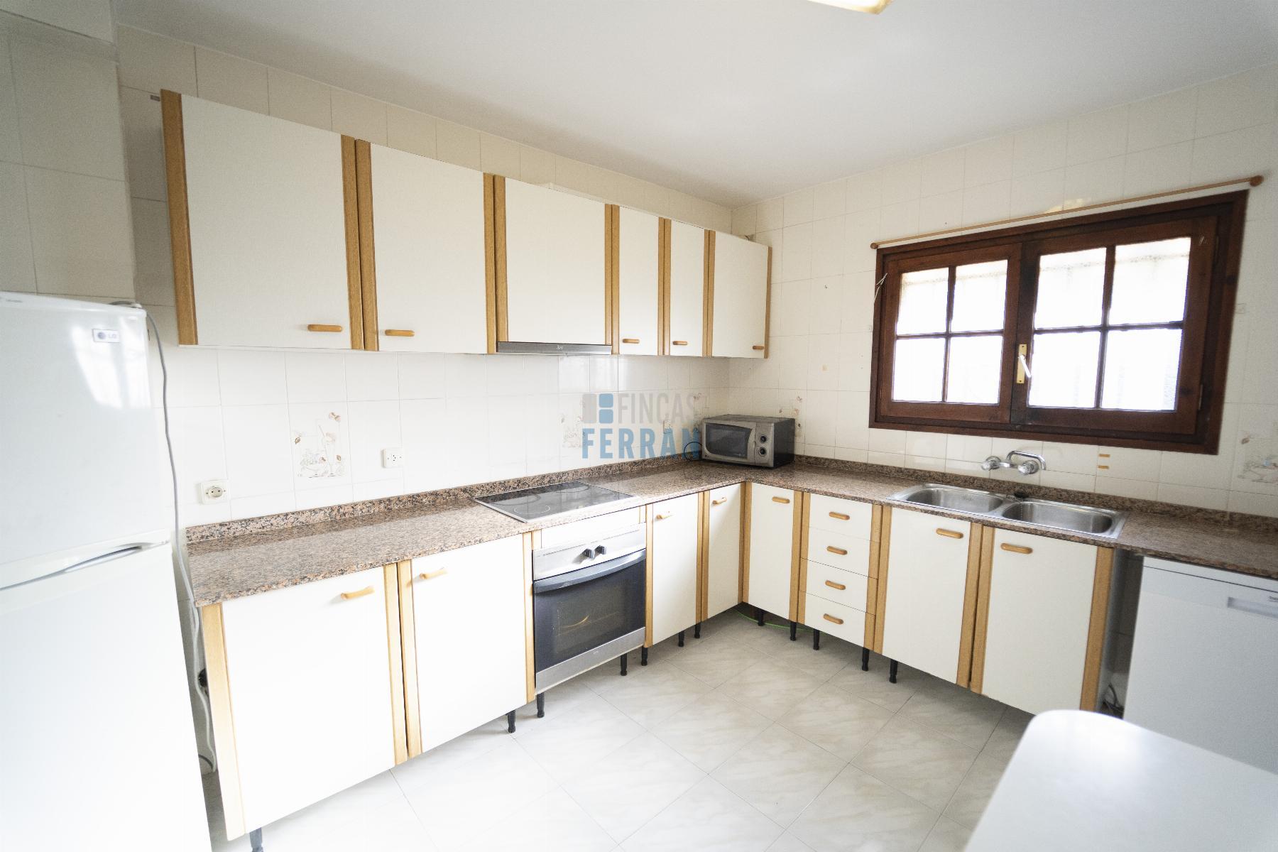 Venta de casa en Coma - Ruga