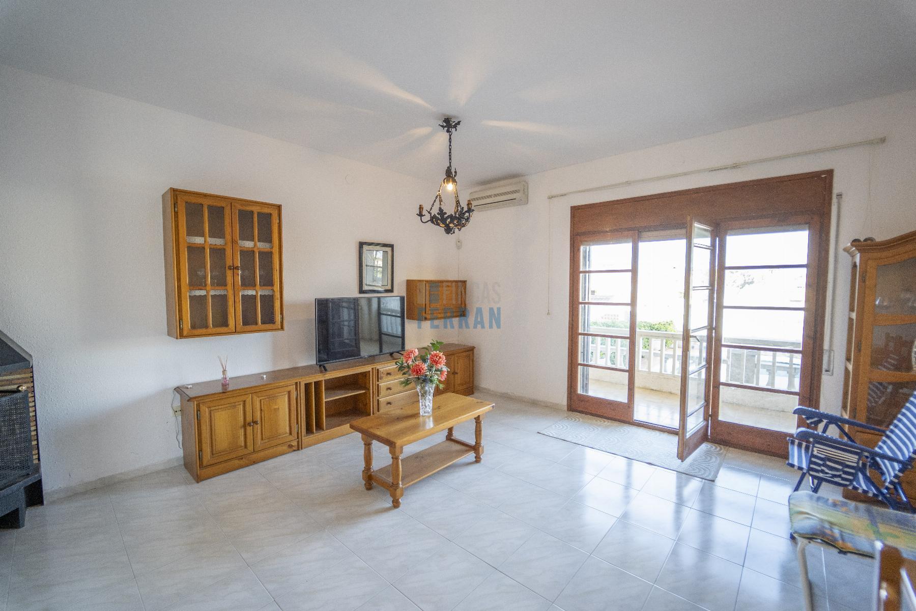 Venta de casa en Coma - Ruga