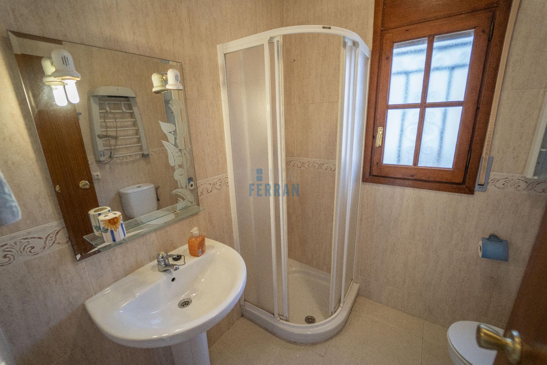 Venta de casa en Coma - Ruga