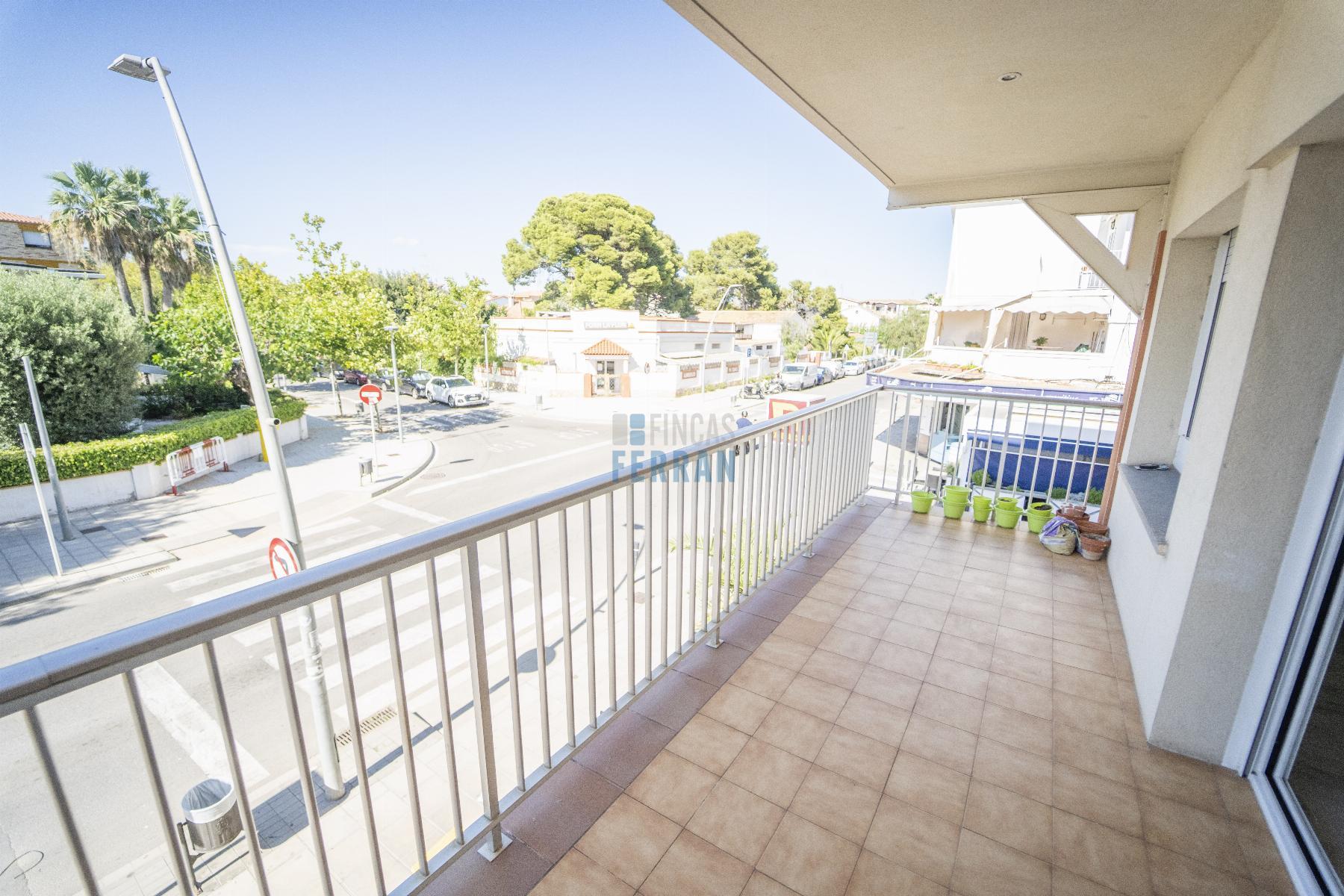 For sale of apartment in Coma - Ruga