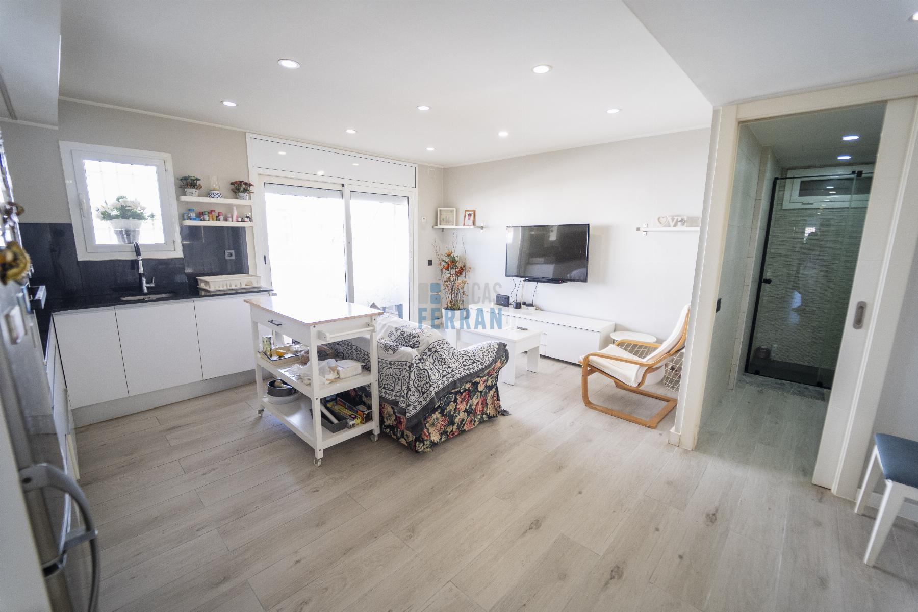 For sale of apartment in Coma - Ruga