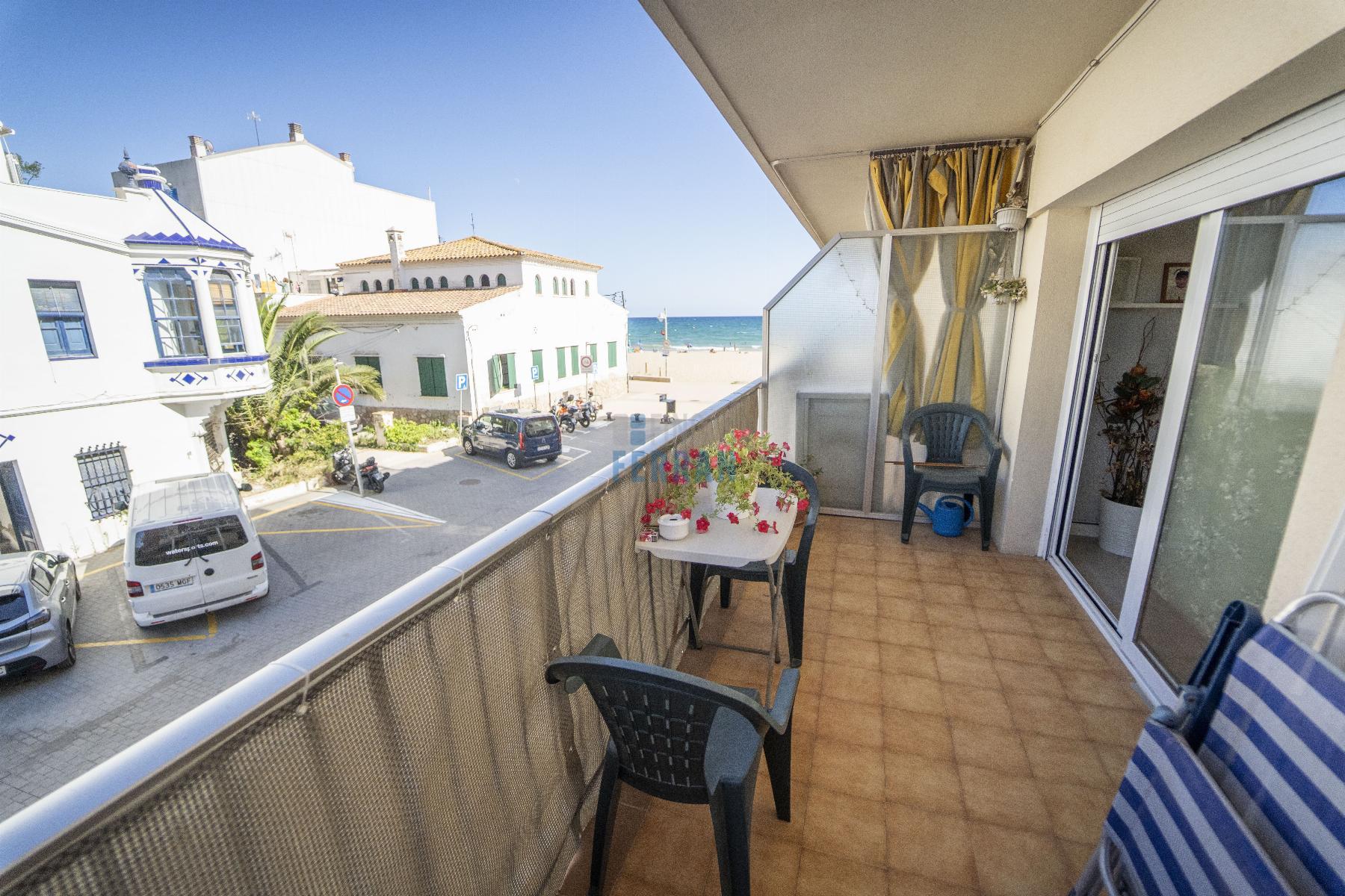 For sale of apartment in Coma - Ruga