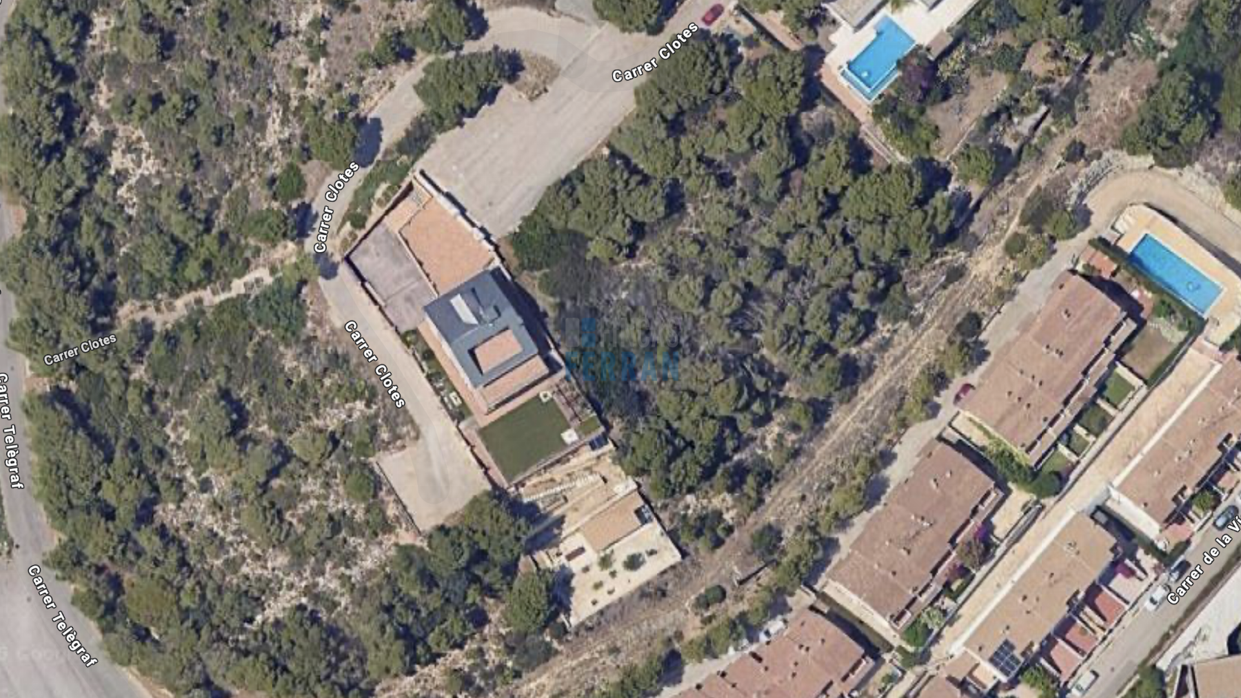 Venta de terreno en Coma - Ruga