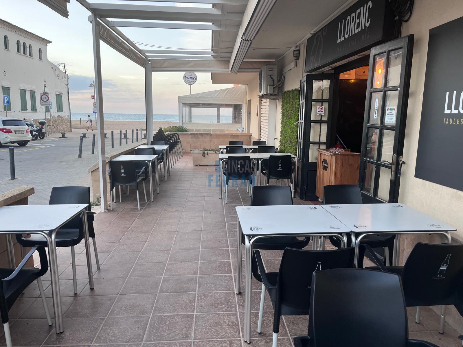 For sale of premises in Coma - Ruga