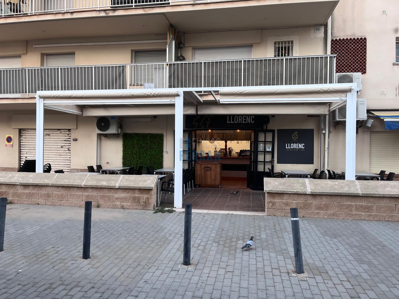 For sale of premises in Coma - Ruga