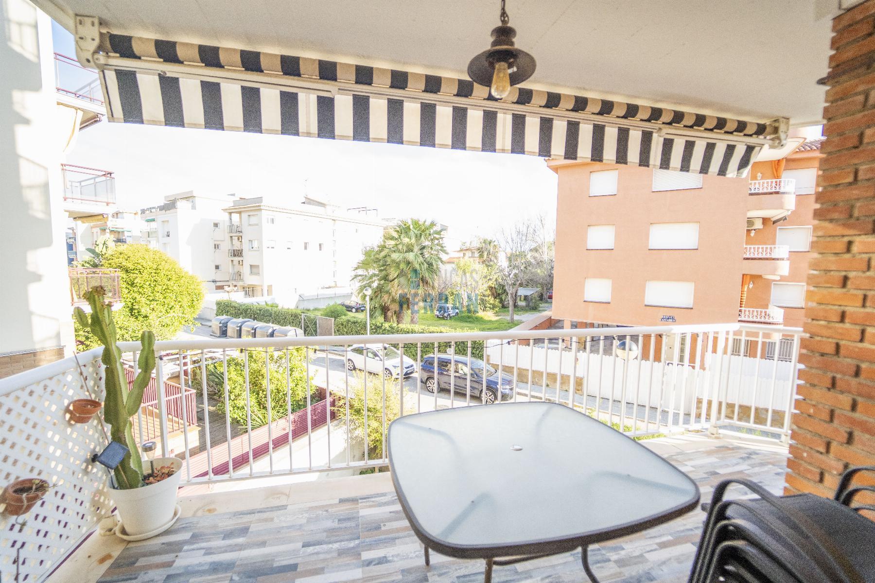 Venta de apartamento en Coma - Ruga