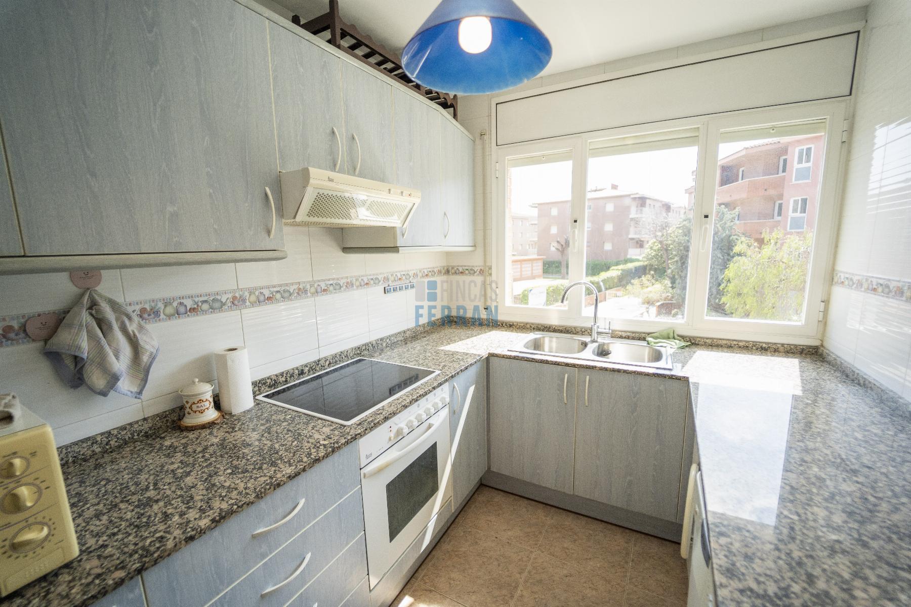 Venta de apartamento en Coma - Ruga