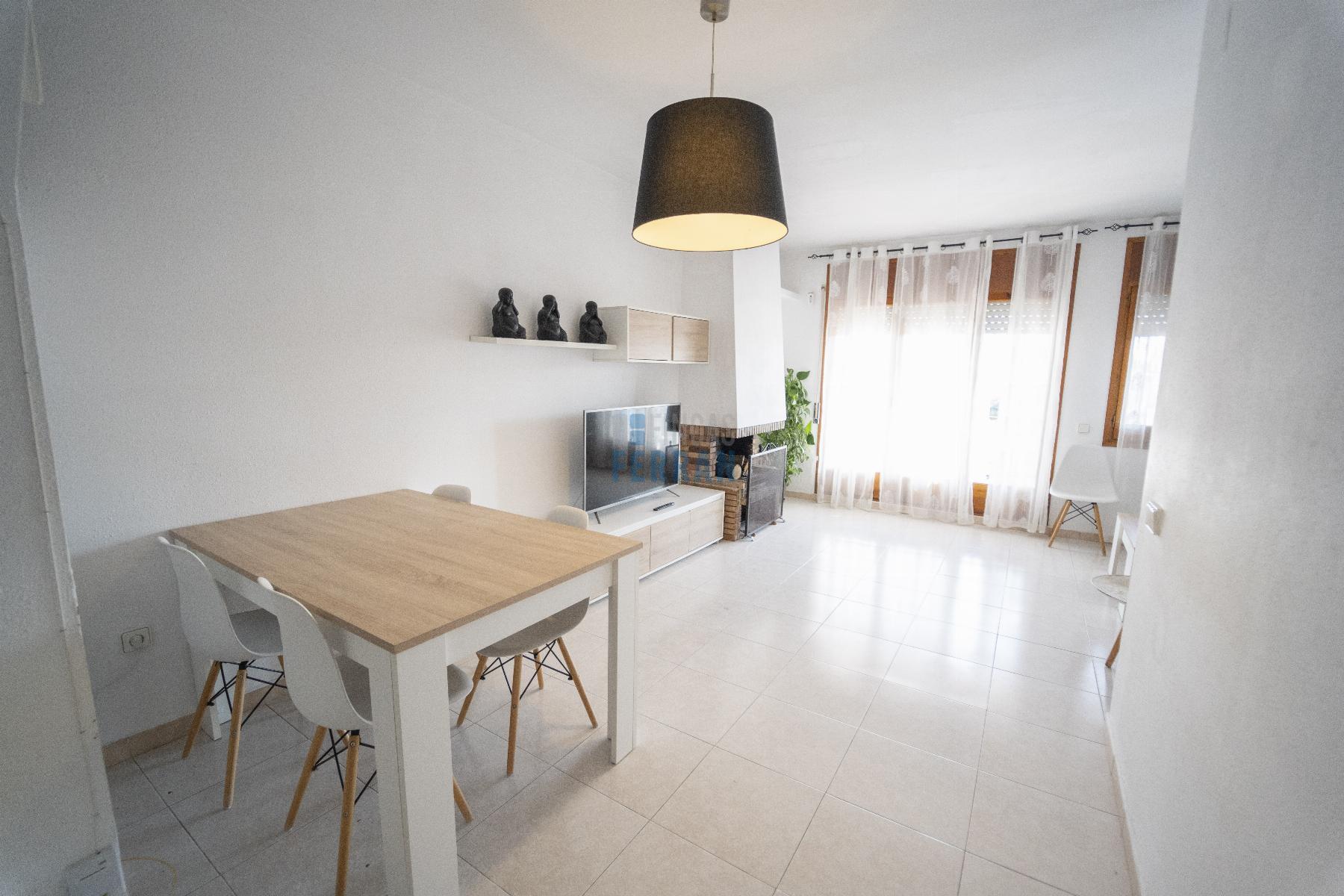 Venta de casa en Coma - Ruga