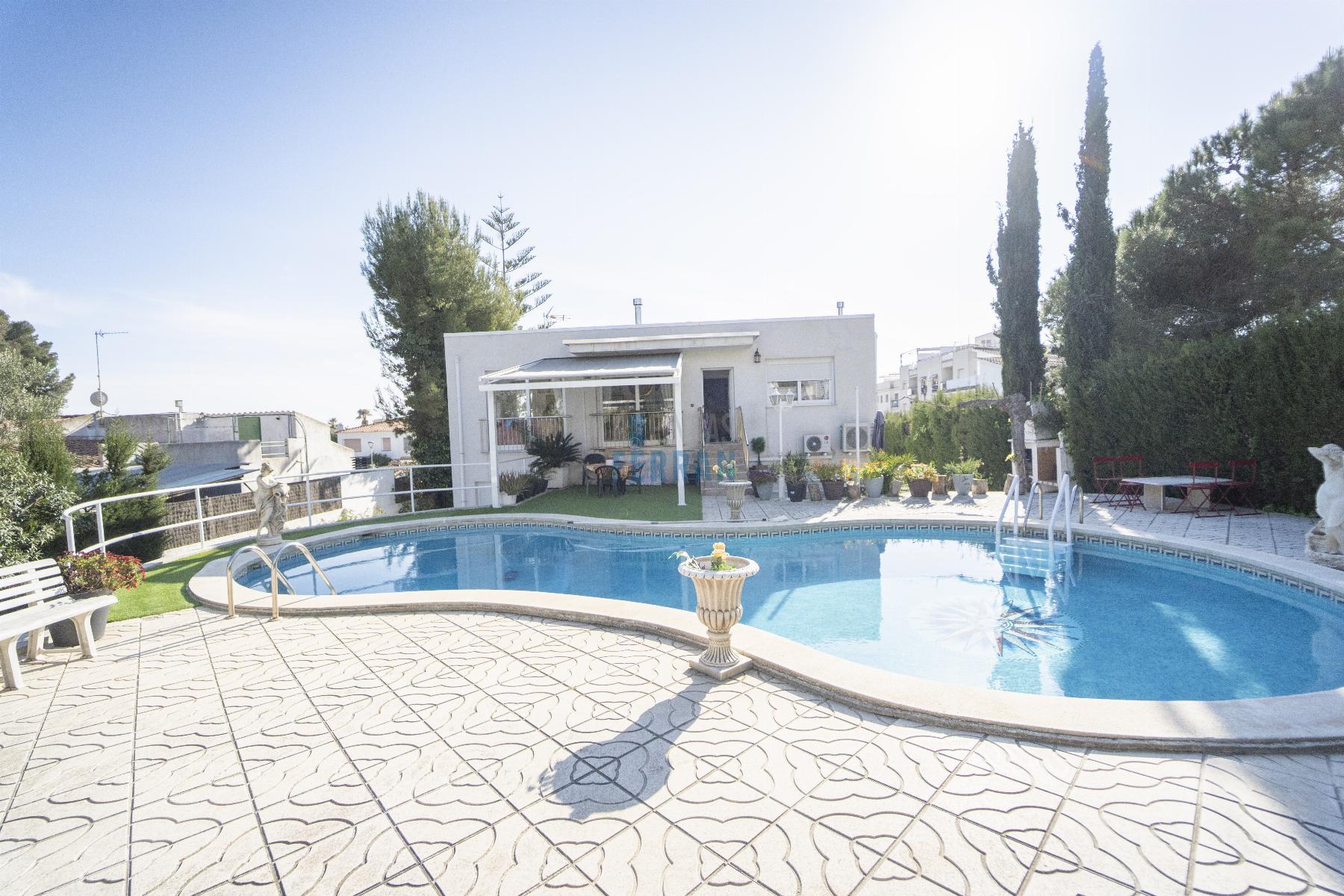 Venta de chalet en Coma - Ruga