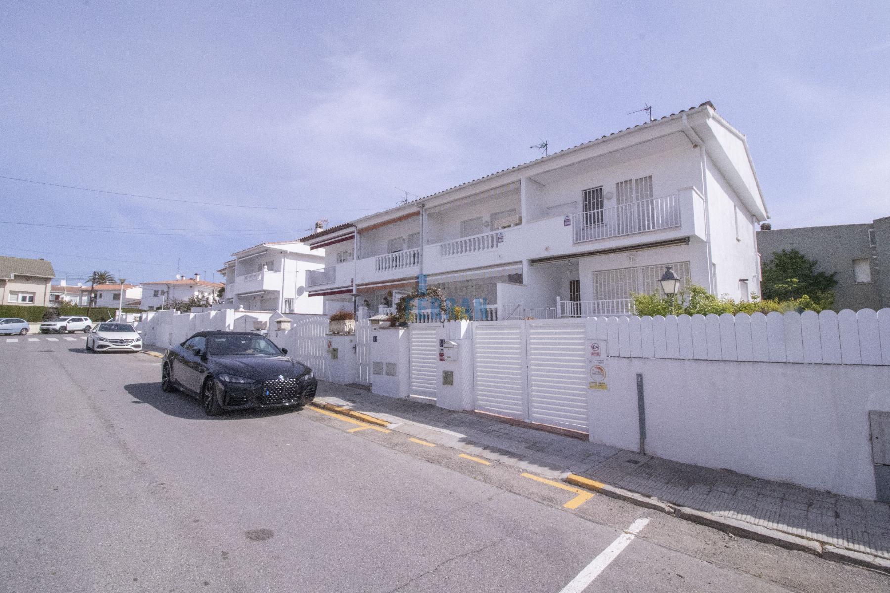 Venta de casa en Coma - Ruga