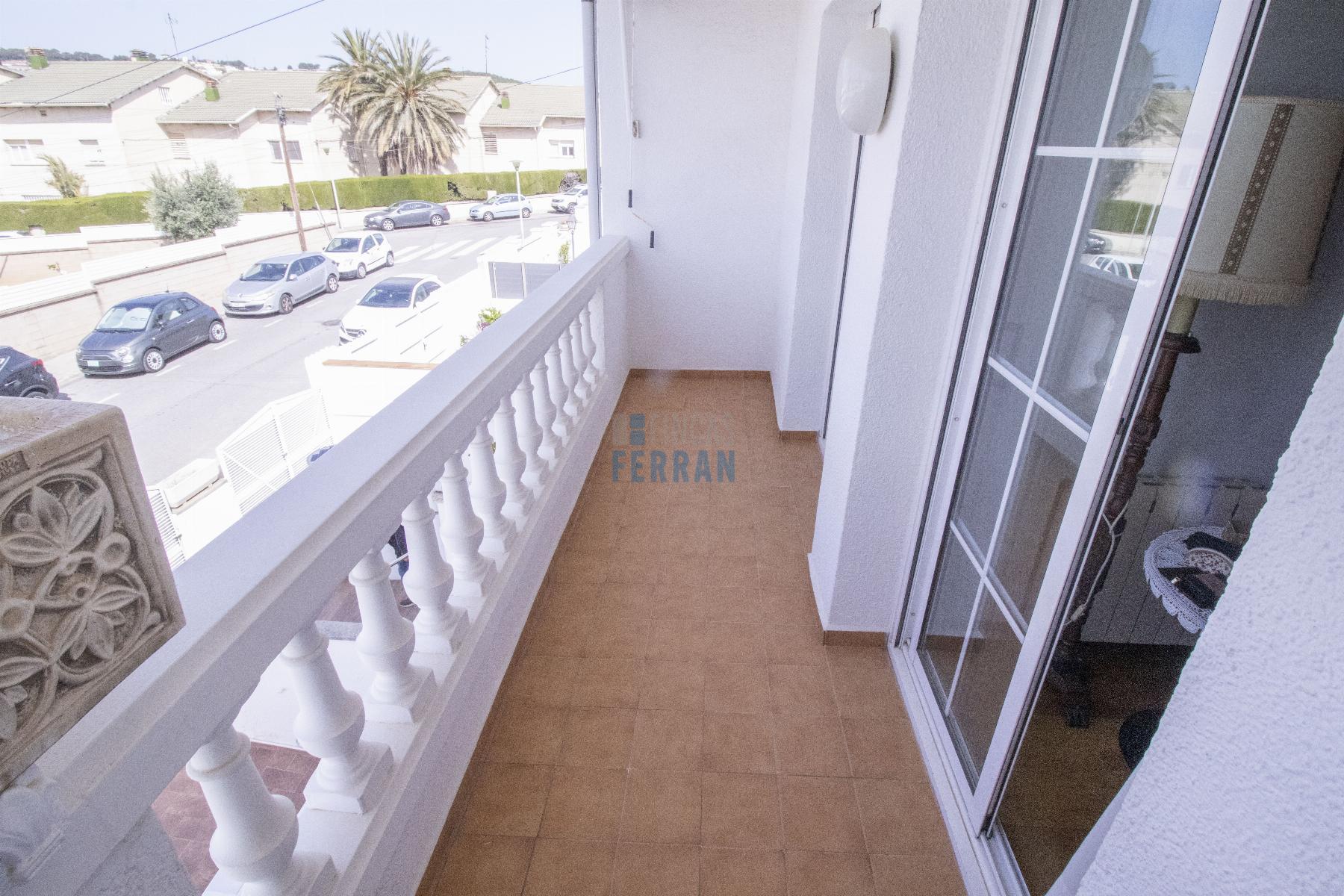 Venta de casa en Coma - Ruga