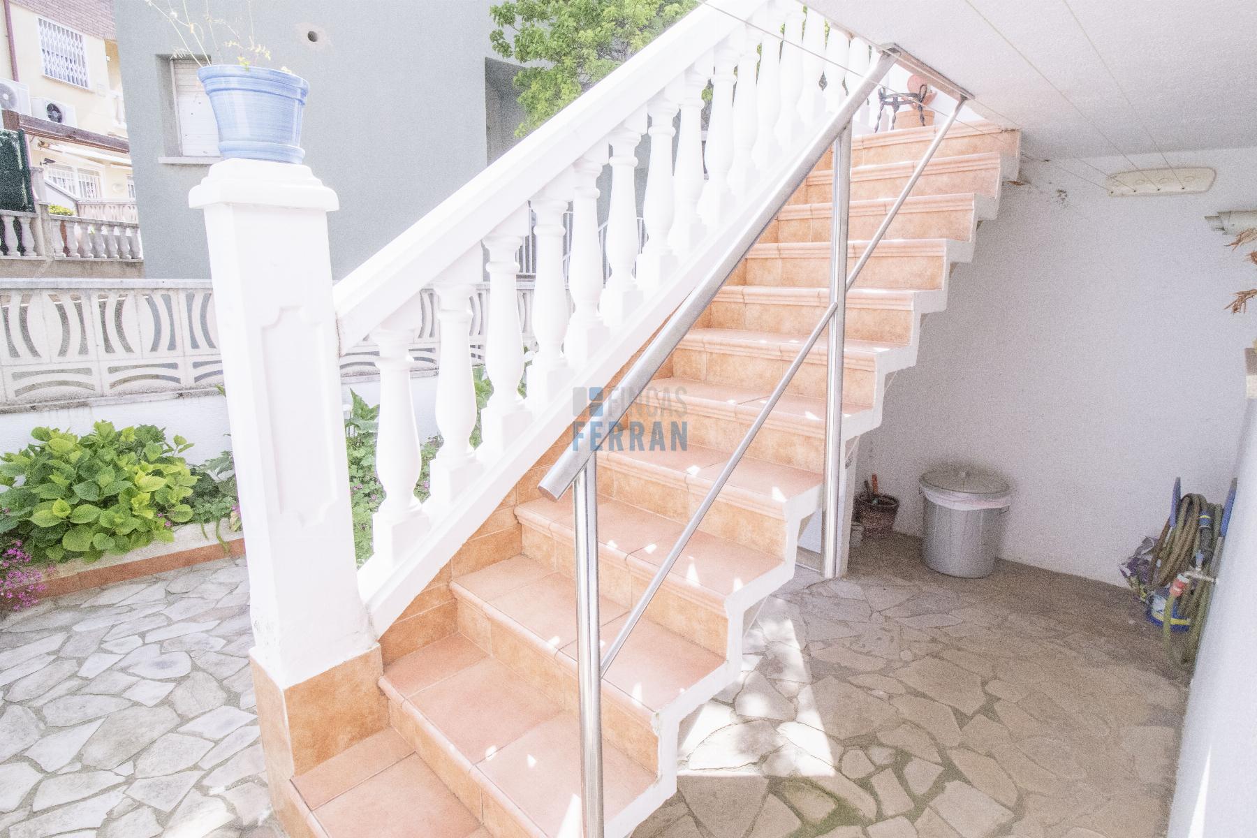 Venta de casa en Coma - Ruga