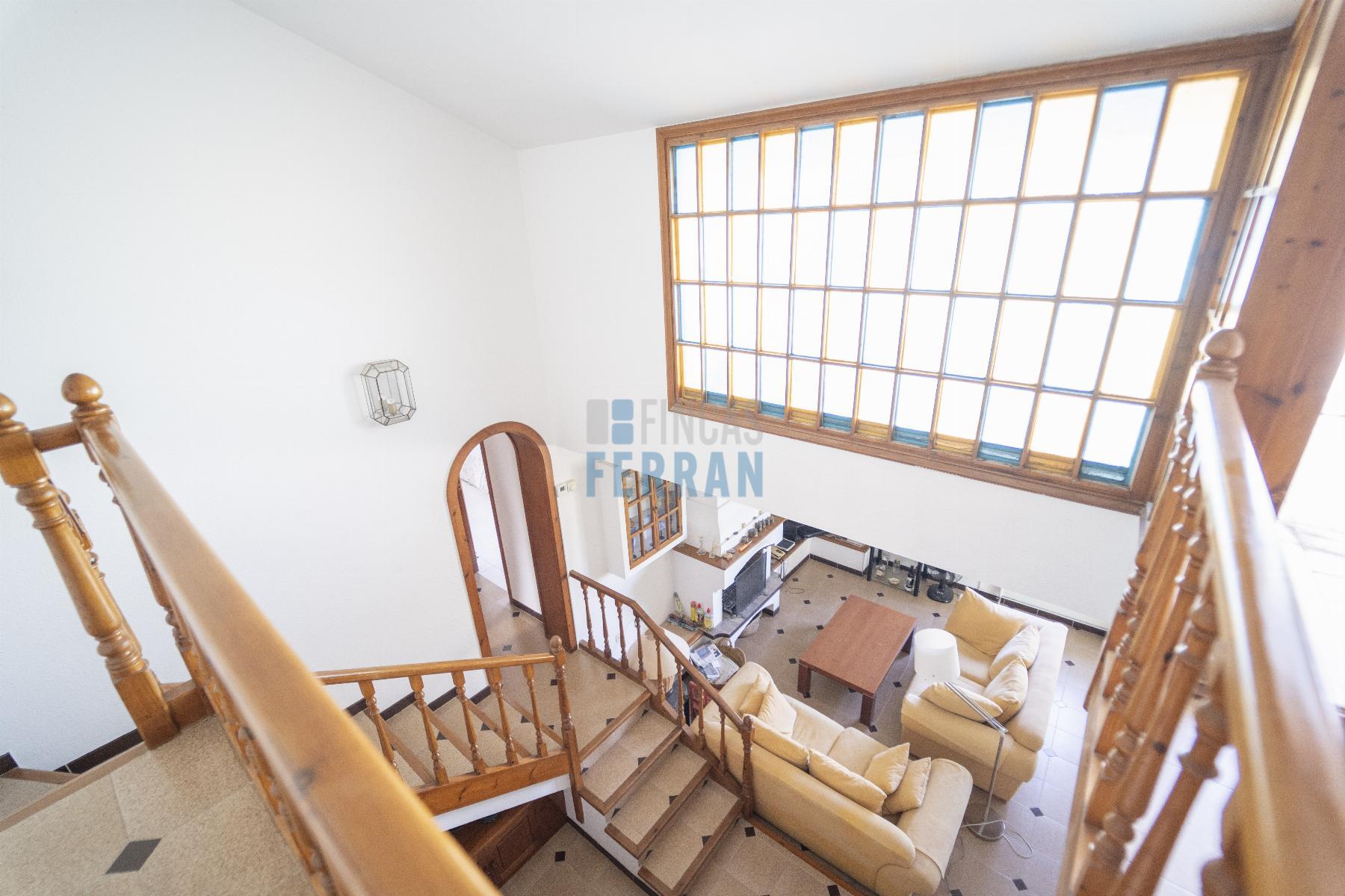 For sale of house in Coma - Ruga