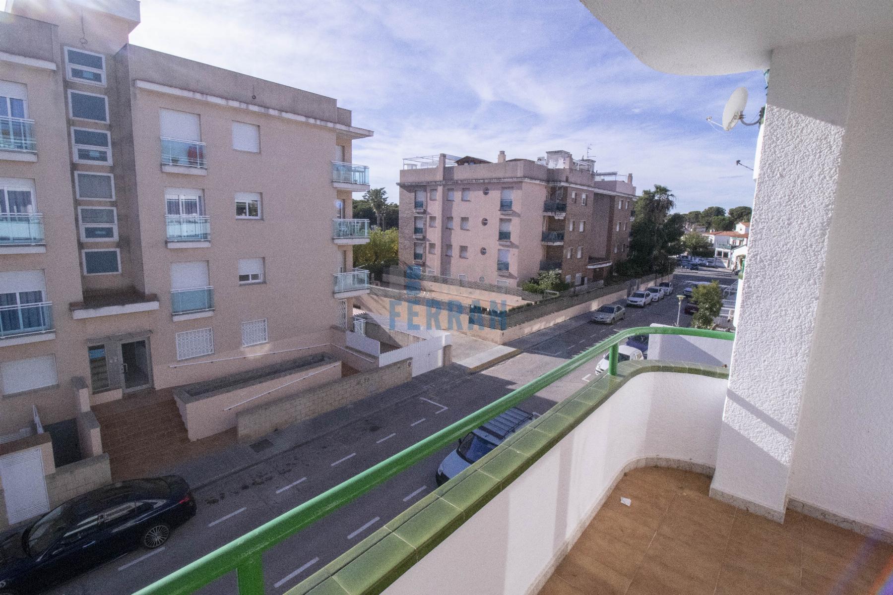 Venta de apartamento en Coma - Ruga