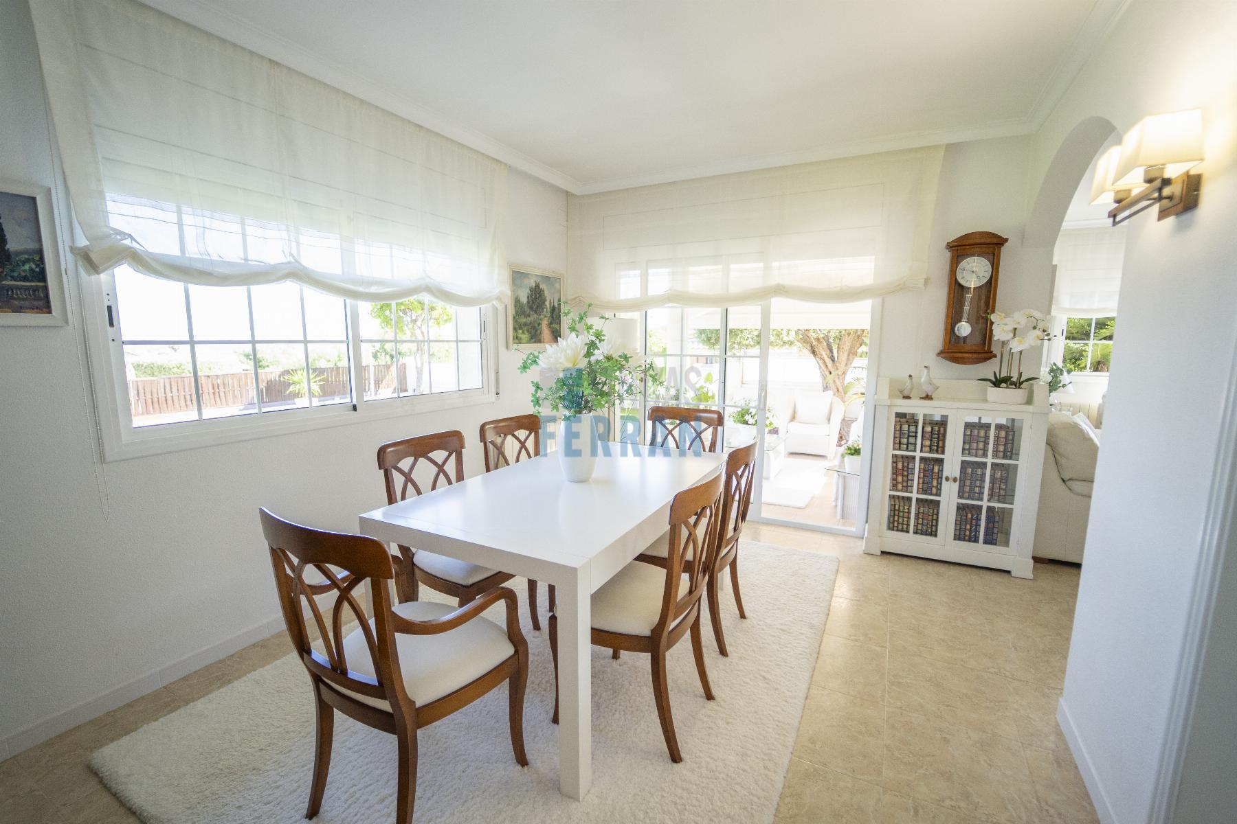 Venta de casa en Coma - Ruga