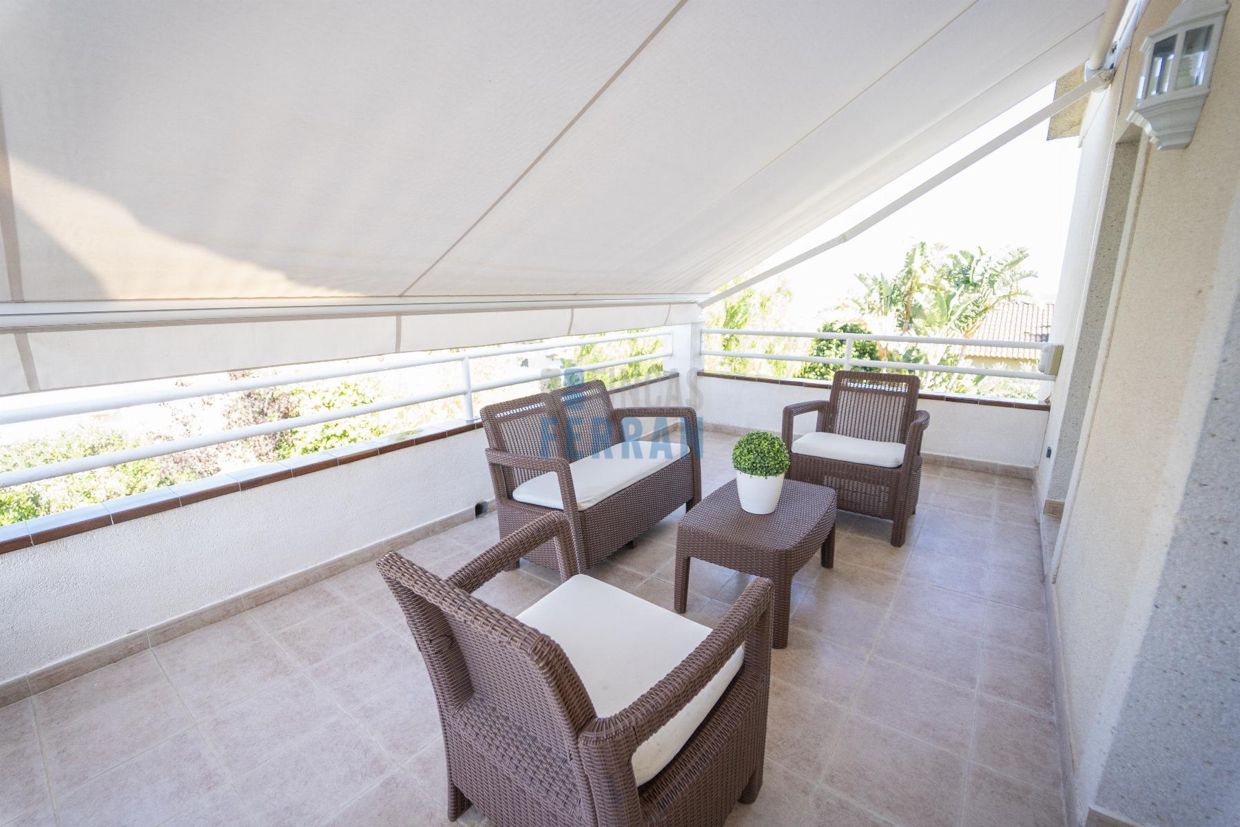 Venta de casa en Coma - Ruga