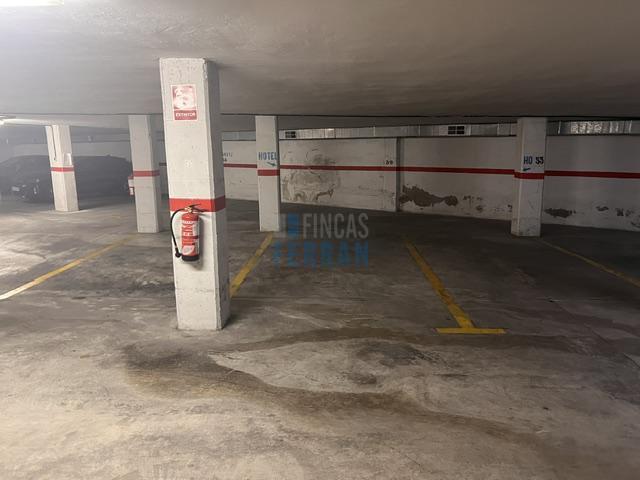 Venta de garaje en Coma - Ruga