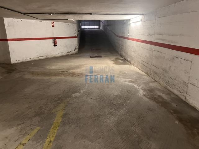 Venta de garaje en Coma - Ruga