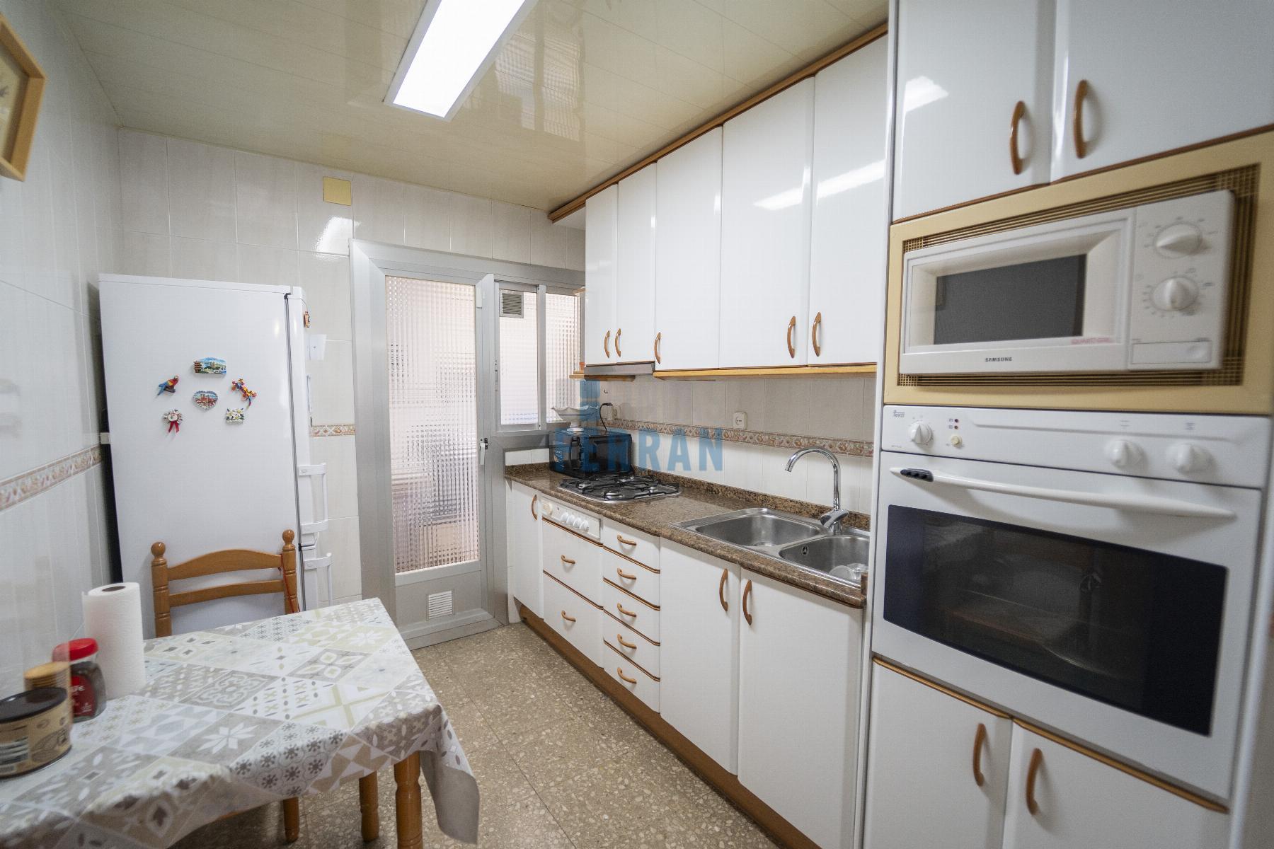 Venta de piso en Cornellà de Llobregat