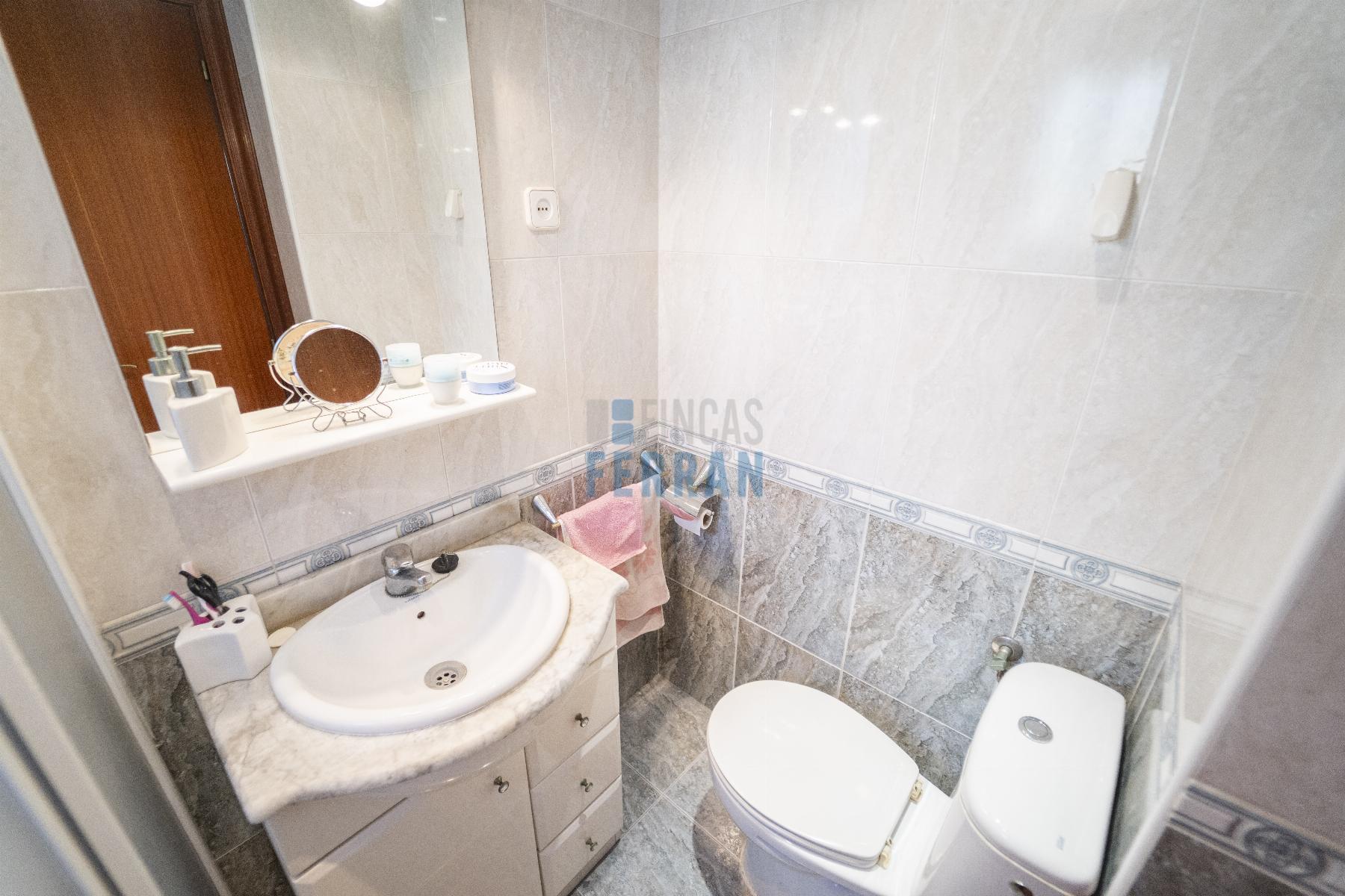 Venta de piso en Cornellà de Llobregat