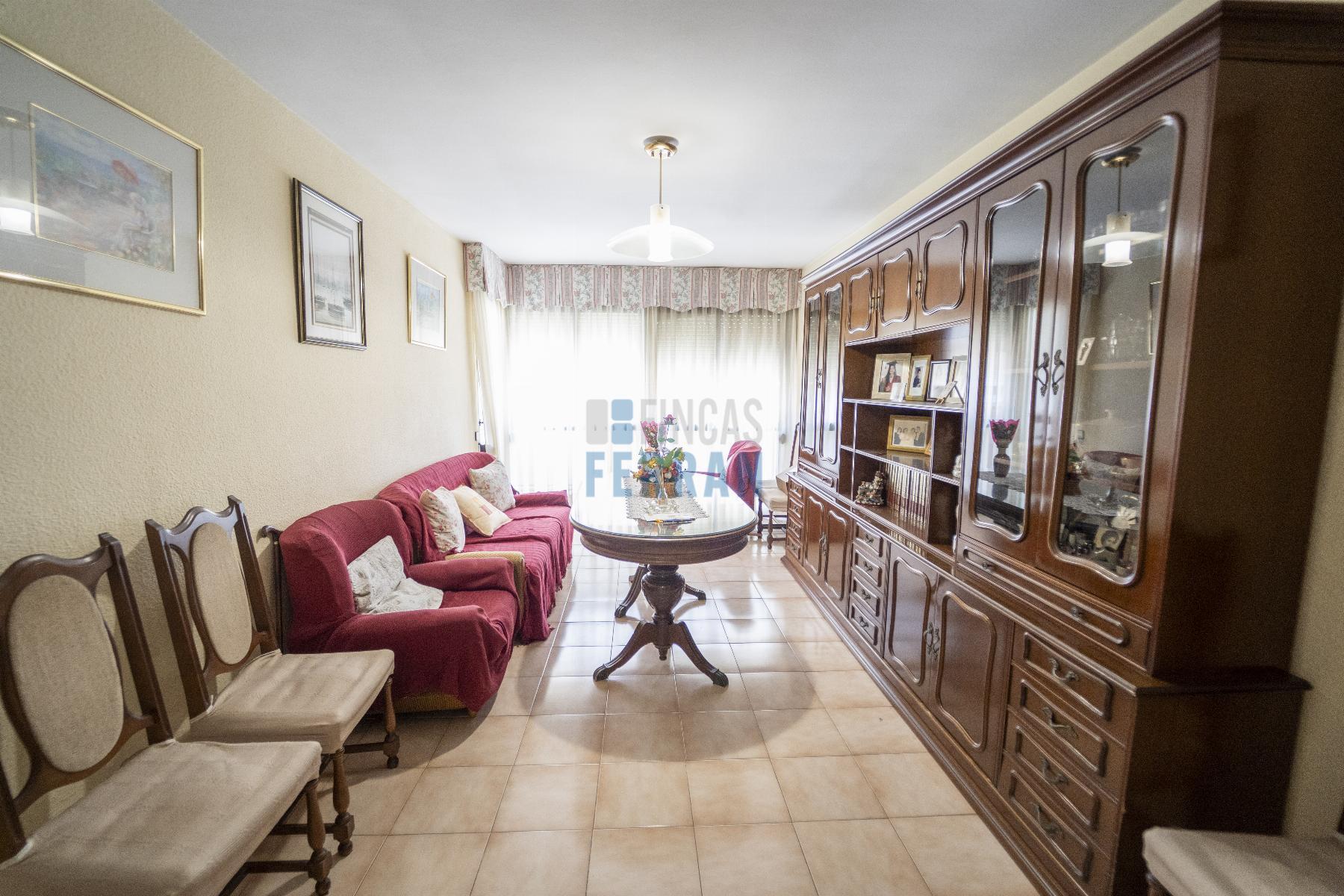Venta de piso en Cornellà de Llobregat