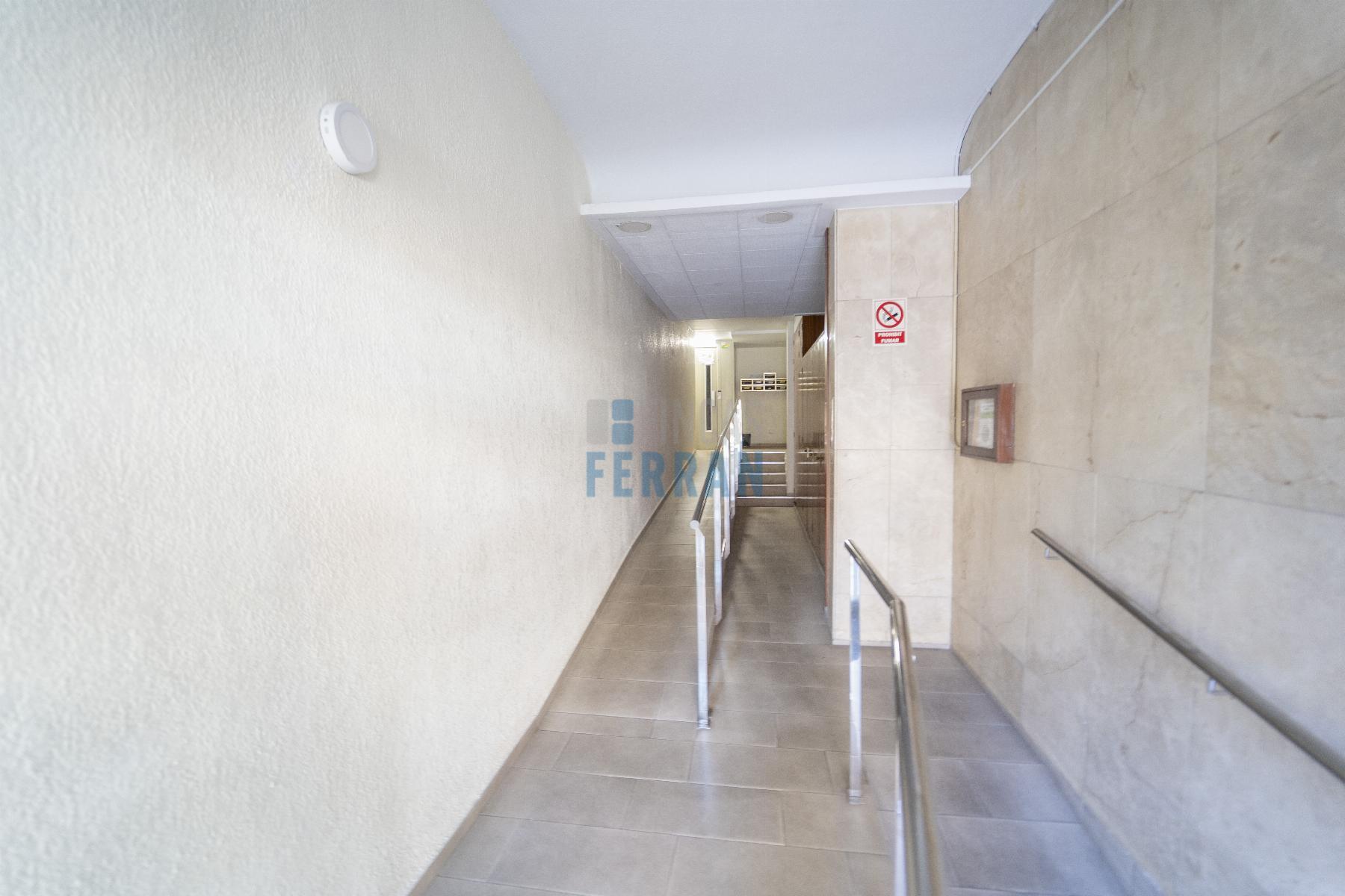 Venta de piso en Cornellà de Llobregat