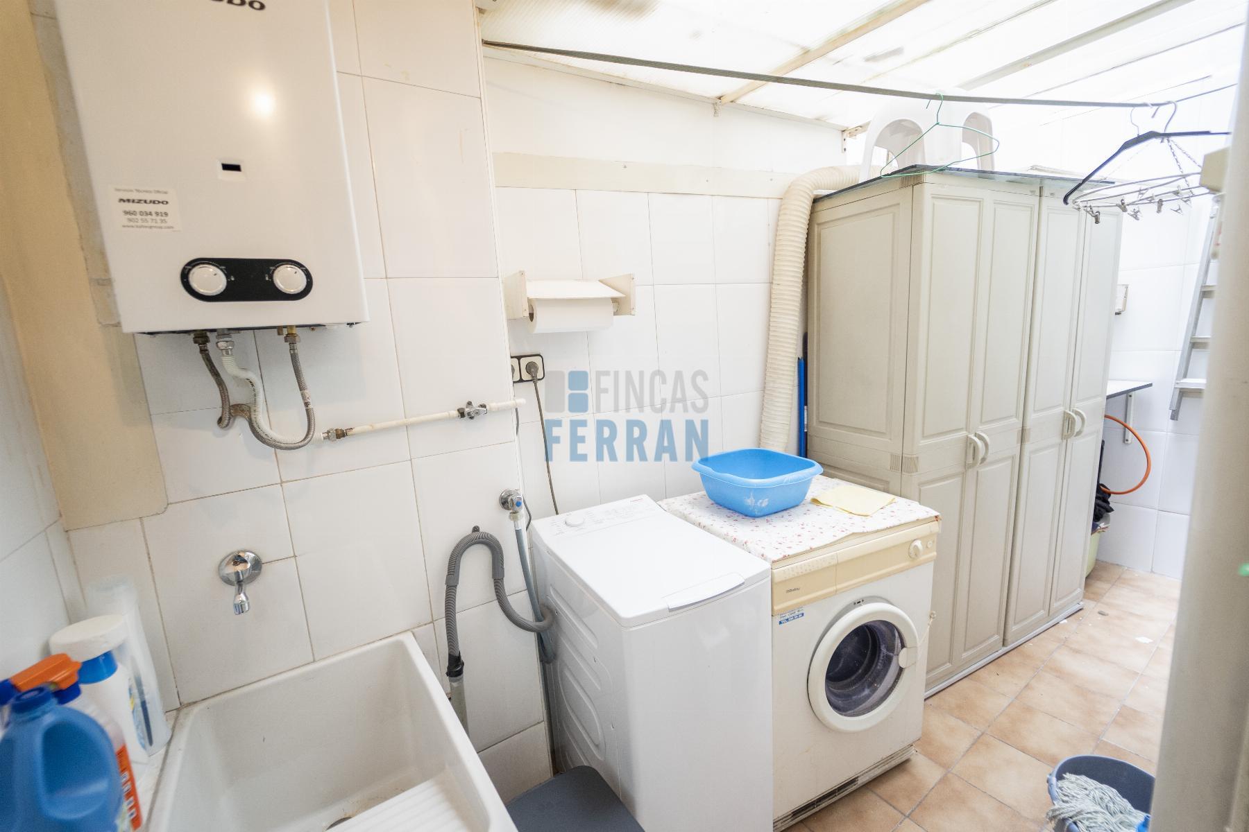 Venta de piso en Cornellà de Llobregat