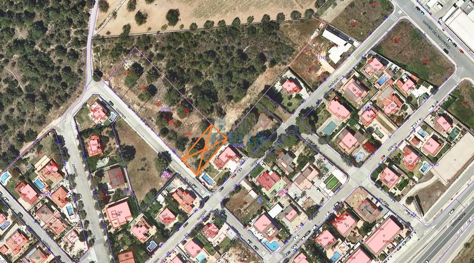 Venta de terreno en Coma - Ruga